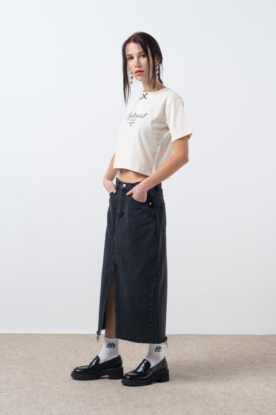 Kadın Kum Fiyonk Detaylı T-Shirt