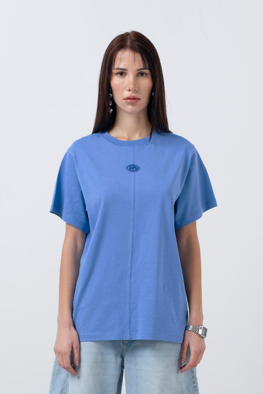 Kadın Mavi Loose Fit Sırt Baskılı T-Shirt