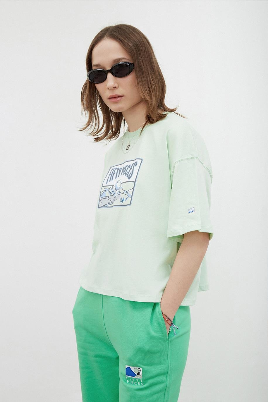 Women's Oversized Mid-Lenght T-Shirt