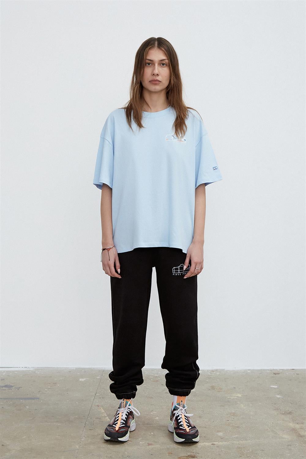 KADIN SIRT BASKILI OVERSIZE T-SHIRT