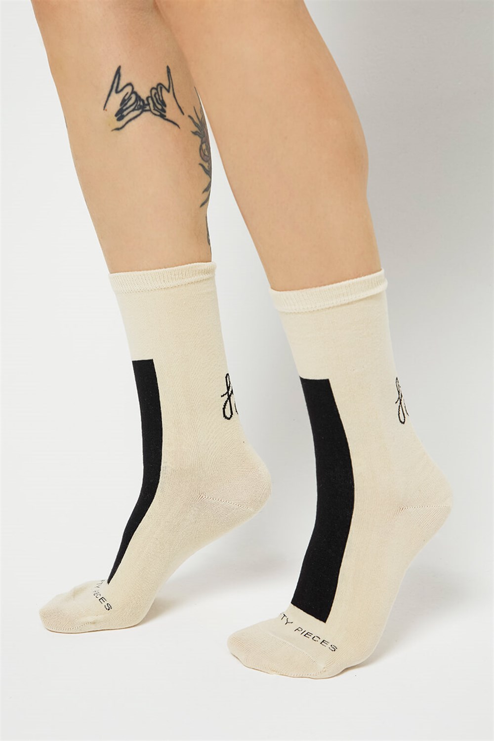 Contrast Colored Socks Stone-Black