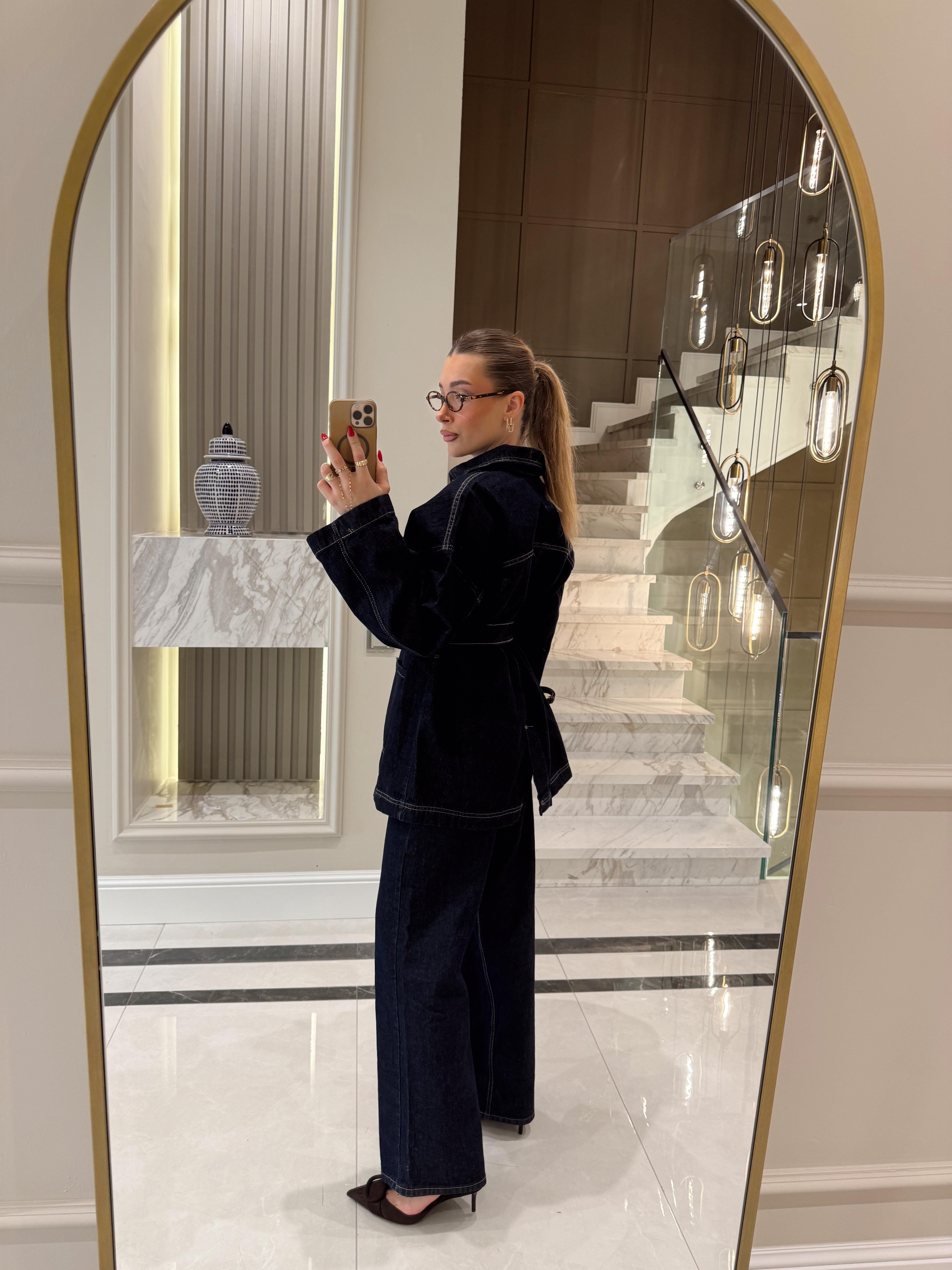 Belden Kuşaklı Lacivert Denim Ceket-Pantolon Takım
