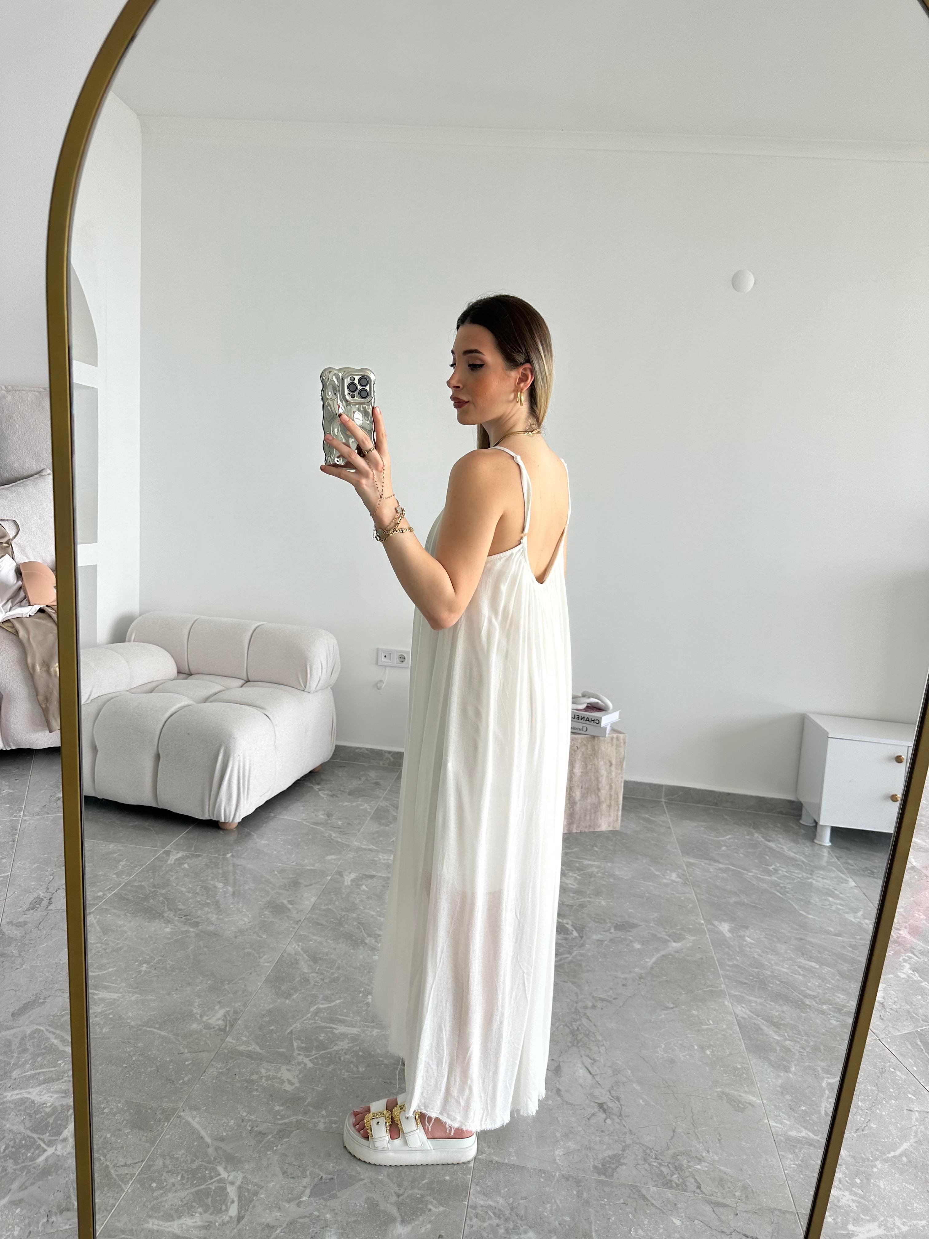 Beyaz Askılı Büzgülü Natural Elbise