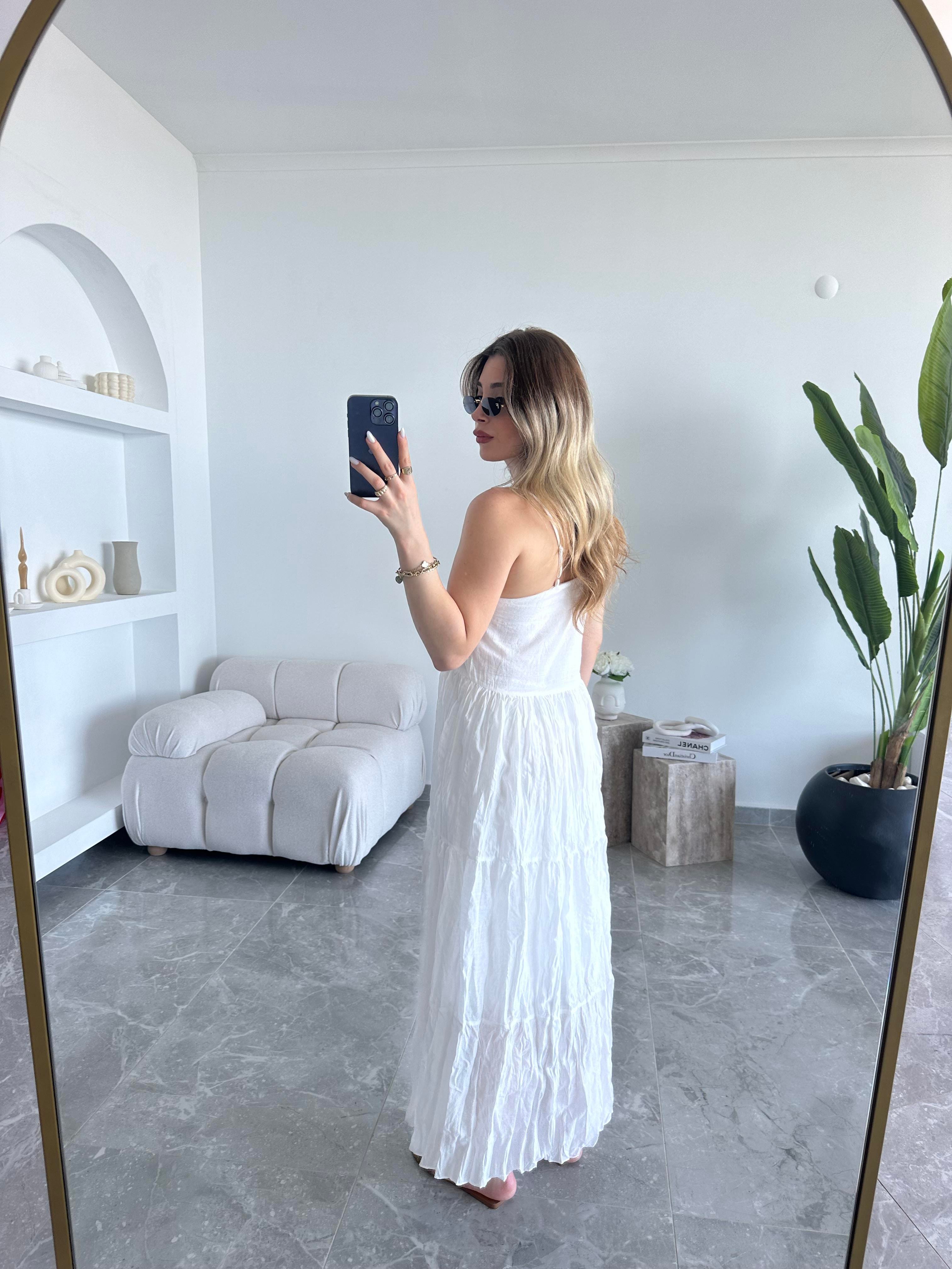 Beyaz Deniz Kabuğu İşlemeli Rustik Elbise