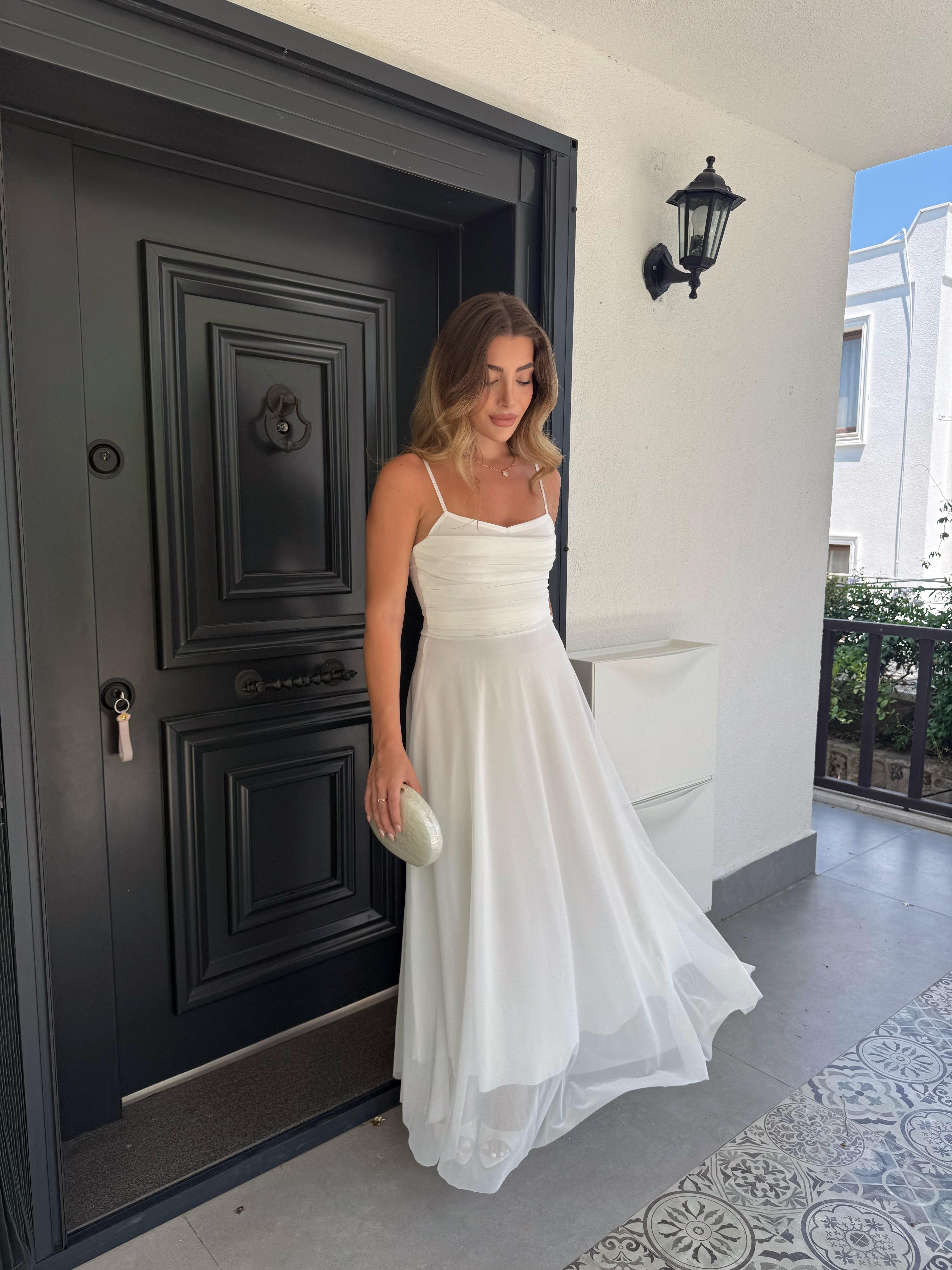 Beyaz İp Askılı  Drapeli Maxi Boy Elbise