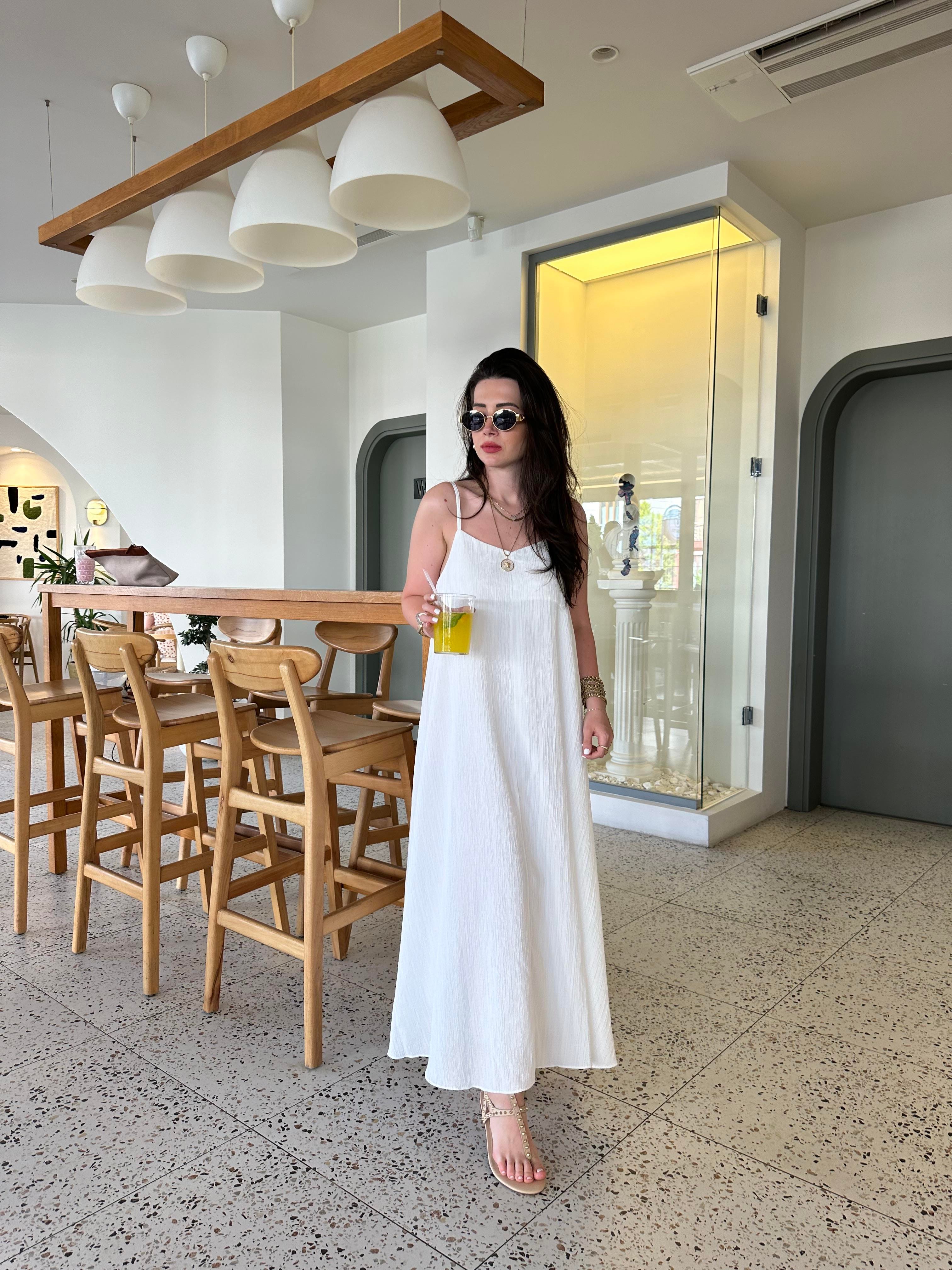 Beyaz Rustik Askılı Midi Elbise