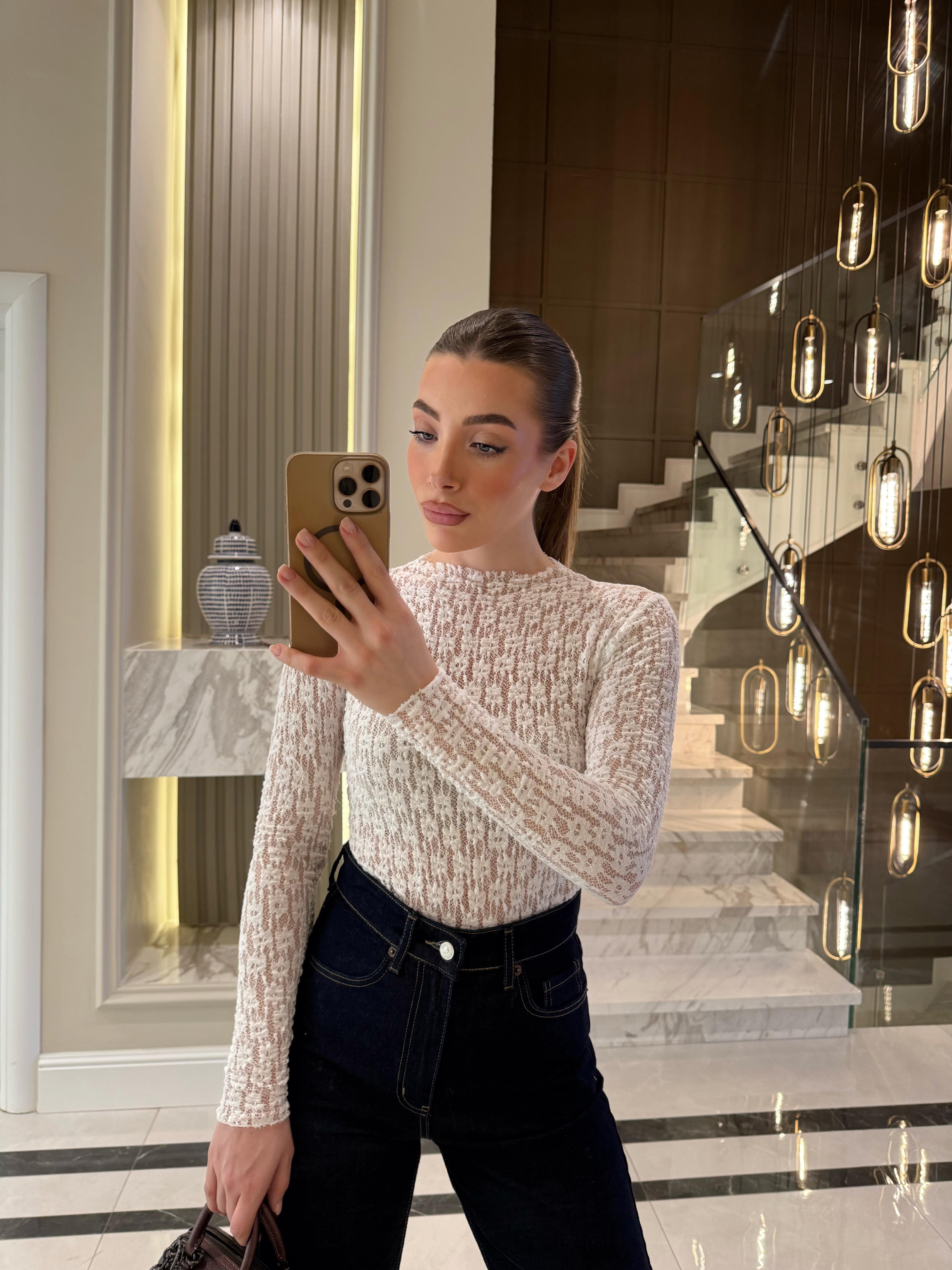 Beyaz Transparan Dantel Bluz