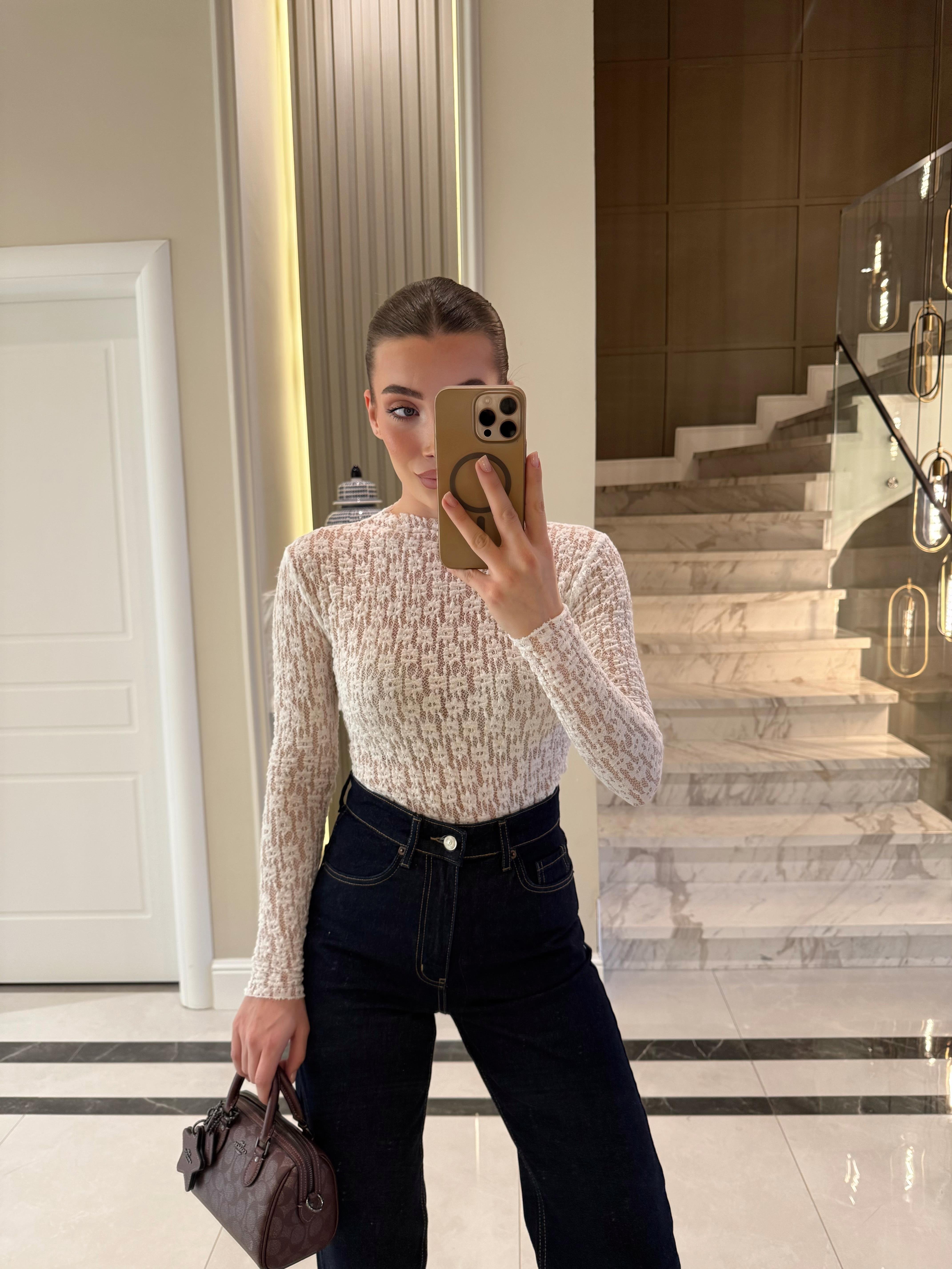 Beyaz Transparan Dantel Bluz