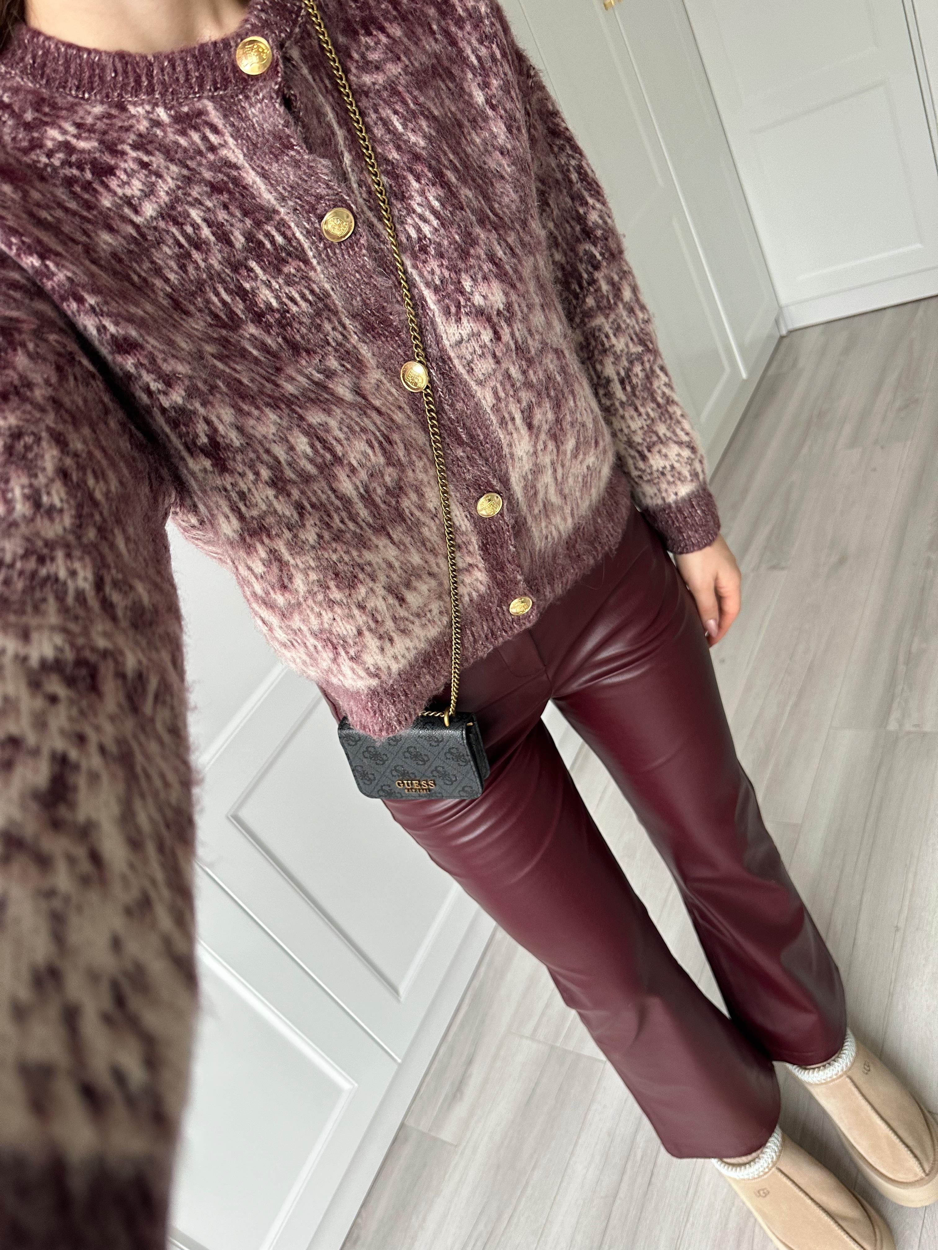 Bordo Desenli Gold Düğmeli Yumoş Hırka