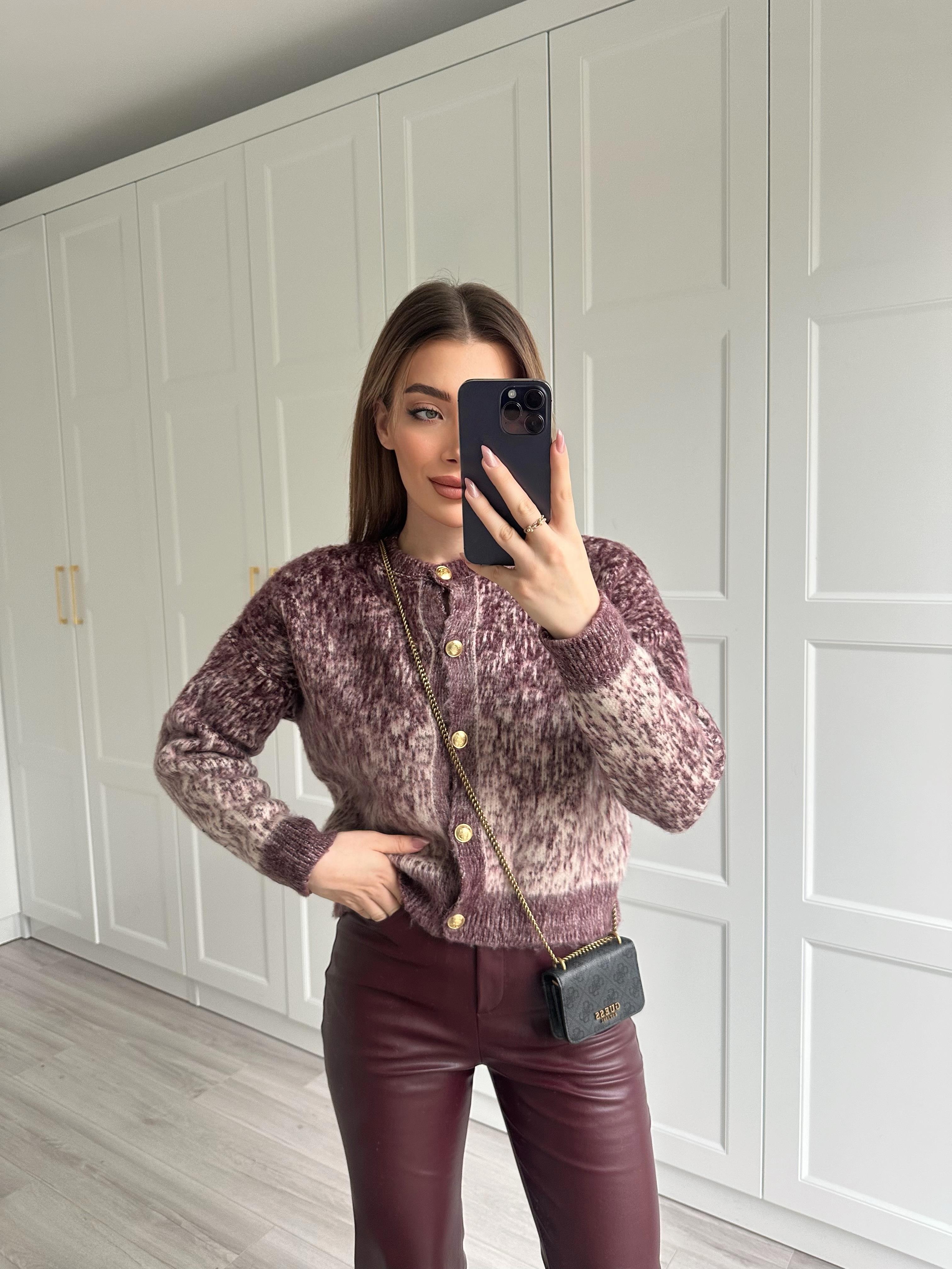 Bordo Desenli Gold Düğmeli Yumoş Hırka