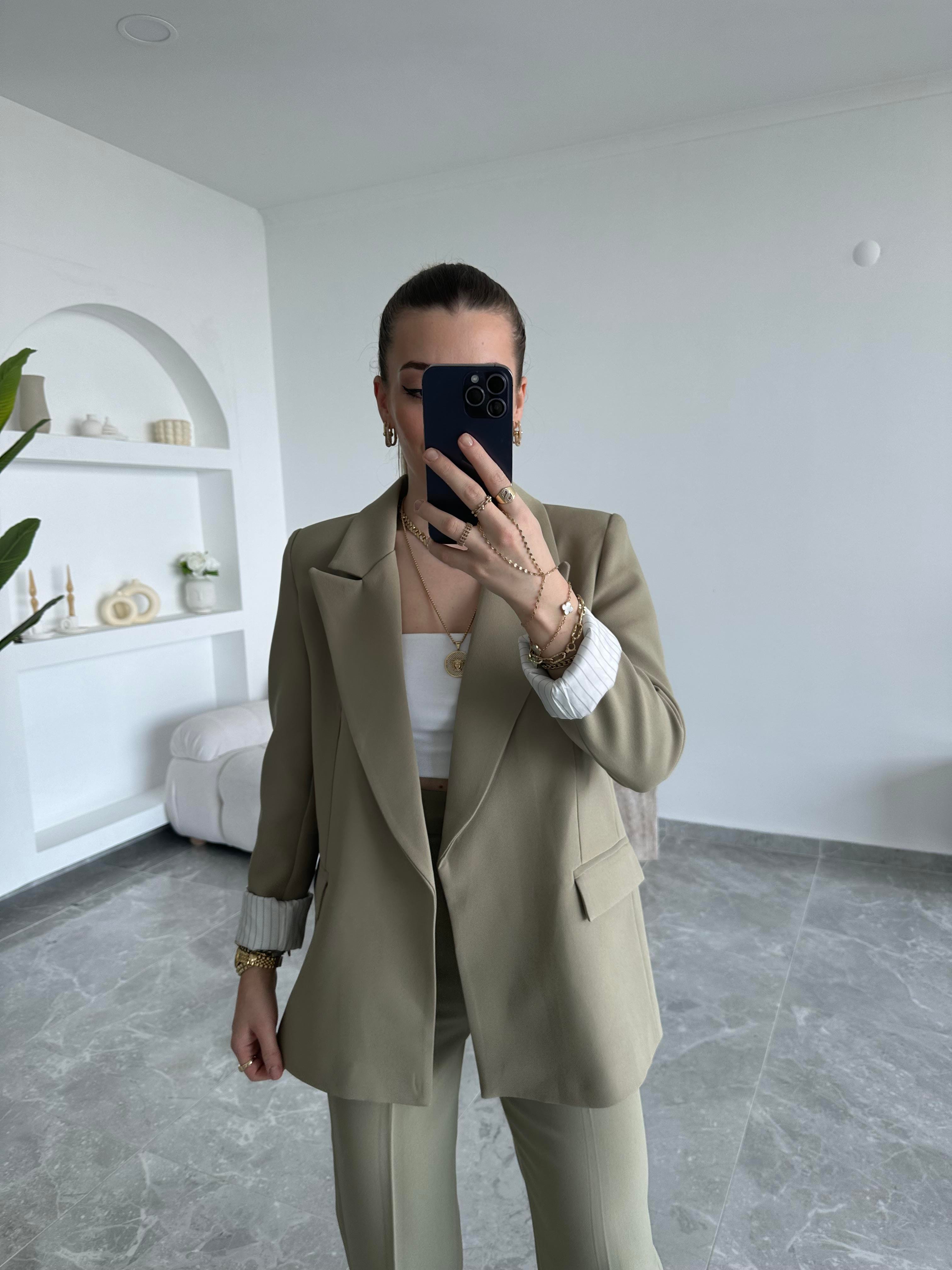 Çağla Yeşili Palazzo Pantolon- Blazer Ceket Takım