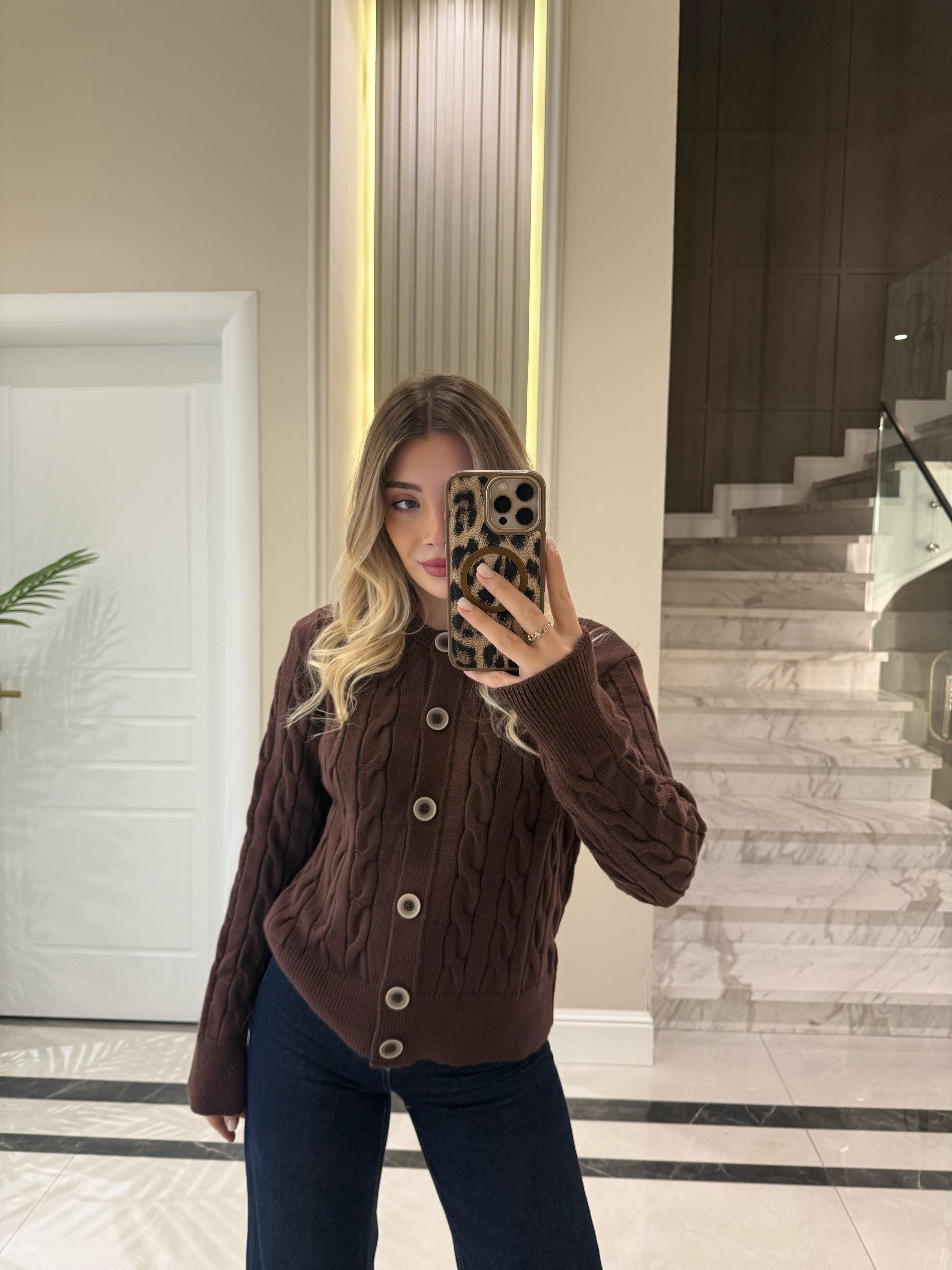 Cherry Saç Örgülü Düğmeli Hırka-1030