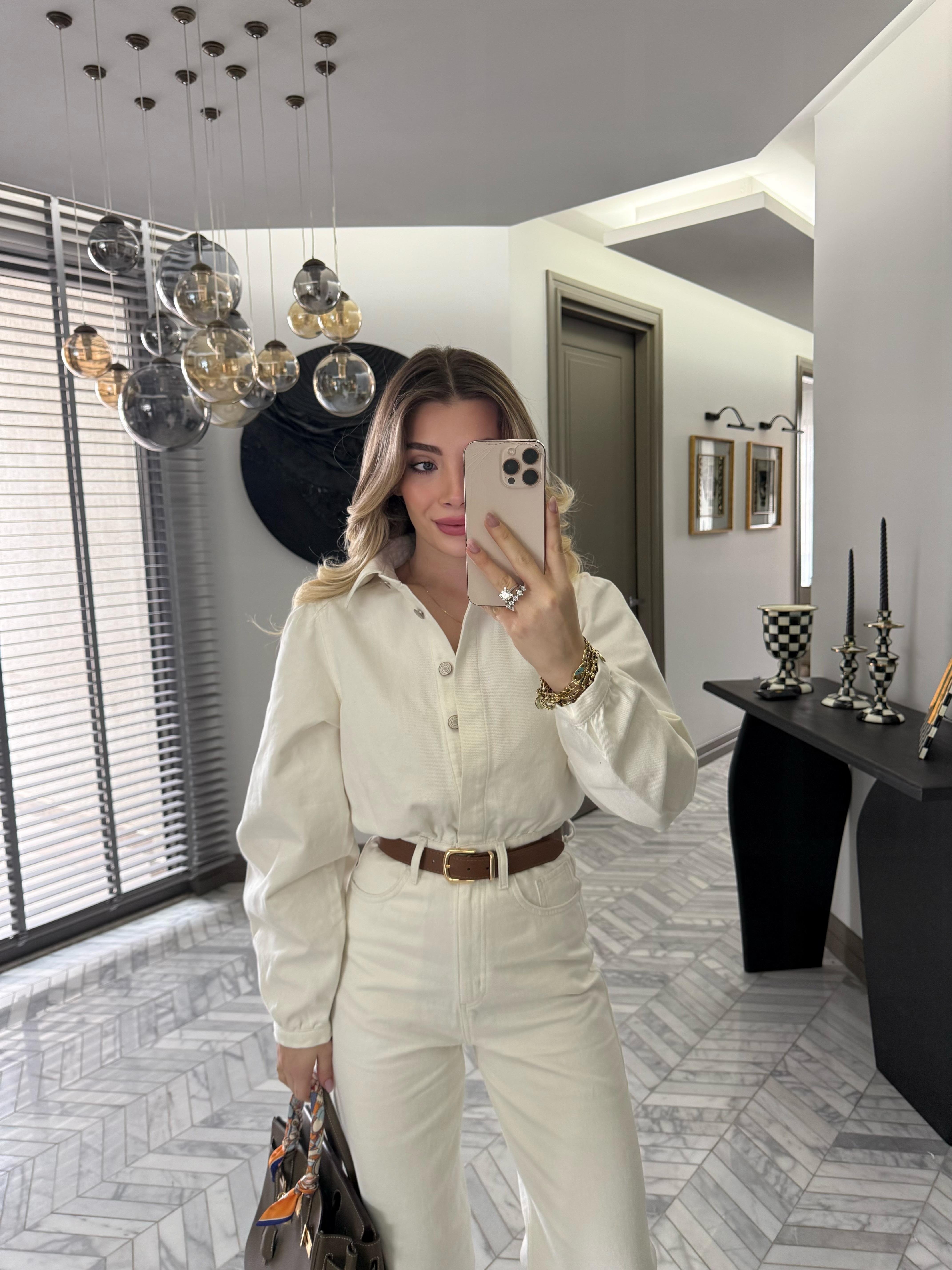 Ekru Denim Kemerli Tulum -8152- ÖN SİPARİŞ ÜRÜNÜDÜR KARGO ÇIKIŞI 11.02.2026 TARİHİNDE OLACAKTIR