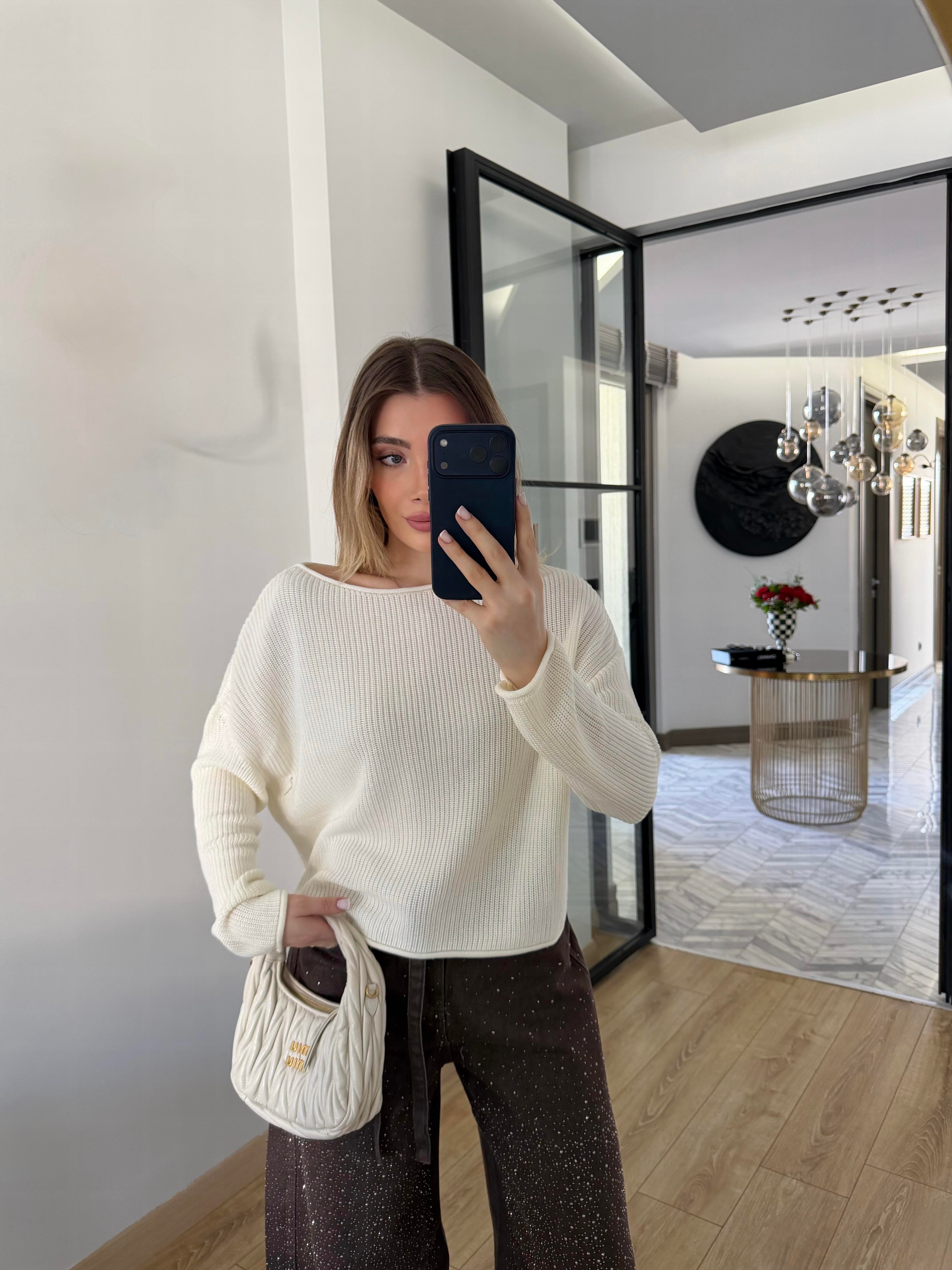 Ekru Kayık Yaka Basic Triko Kazak-10804