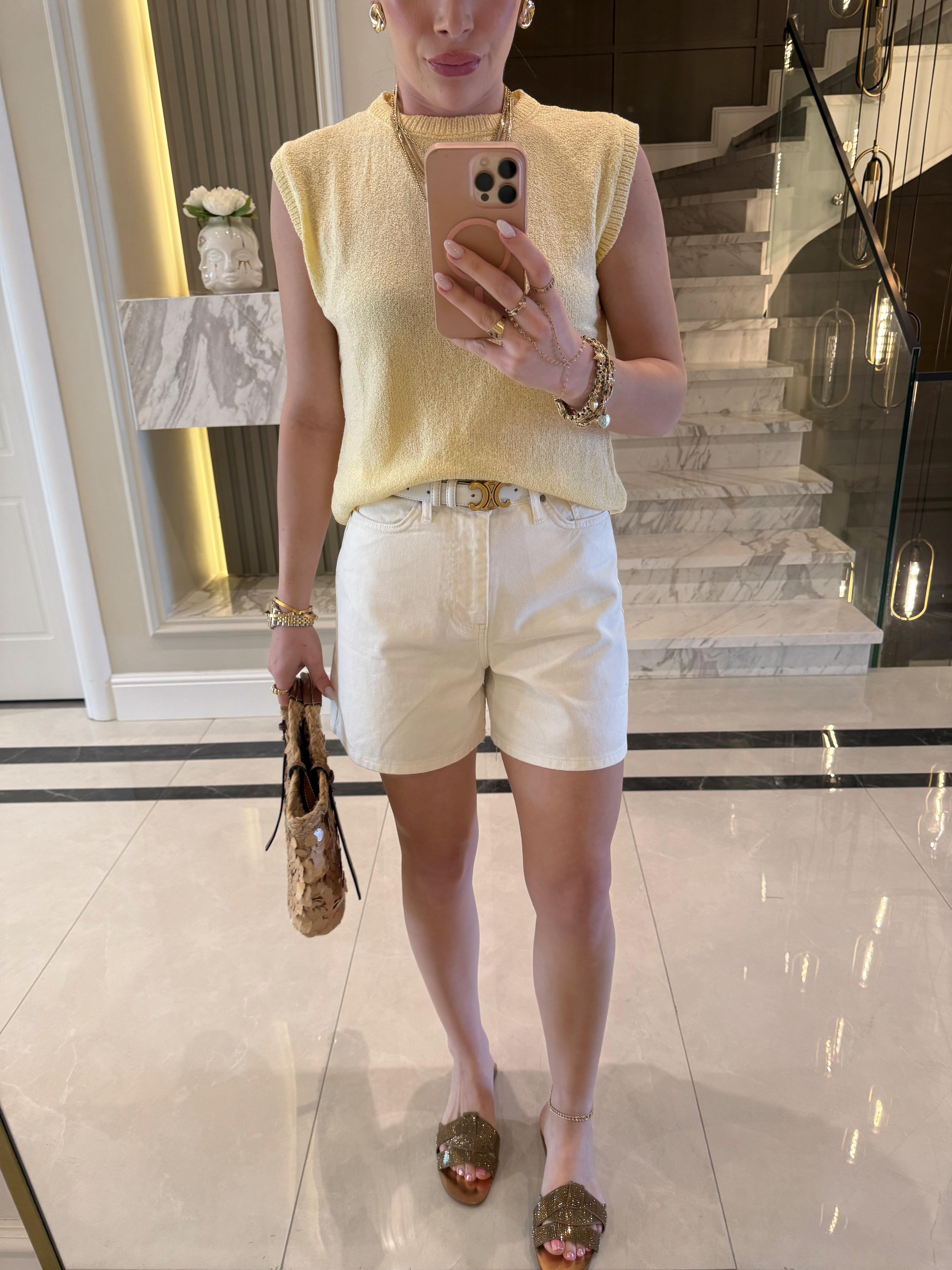 Ekru Regular Fit Denim Şort 