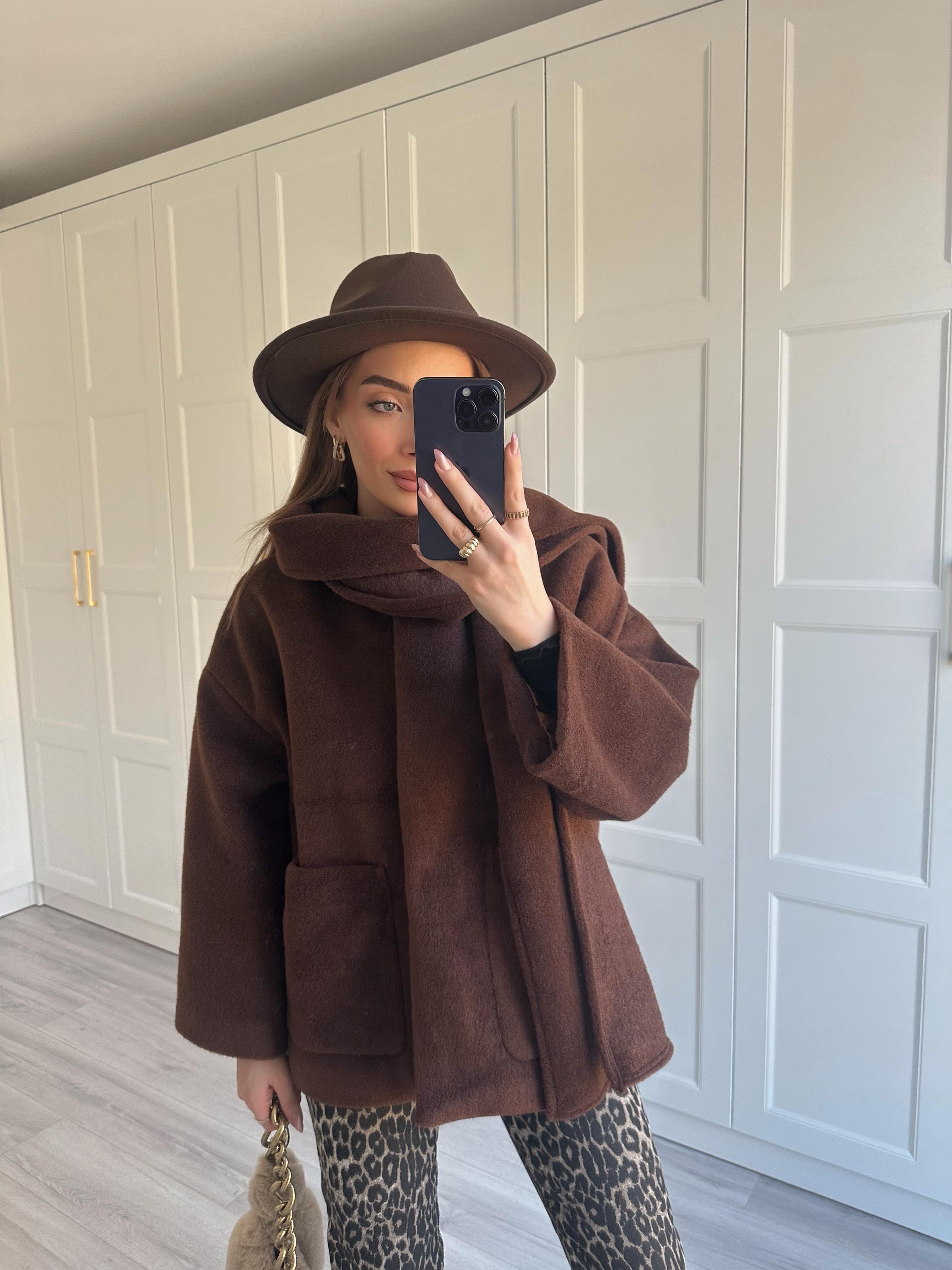 Kahve Rengi Atkı Detaylı Pinterest  Model Kaban 