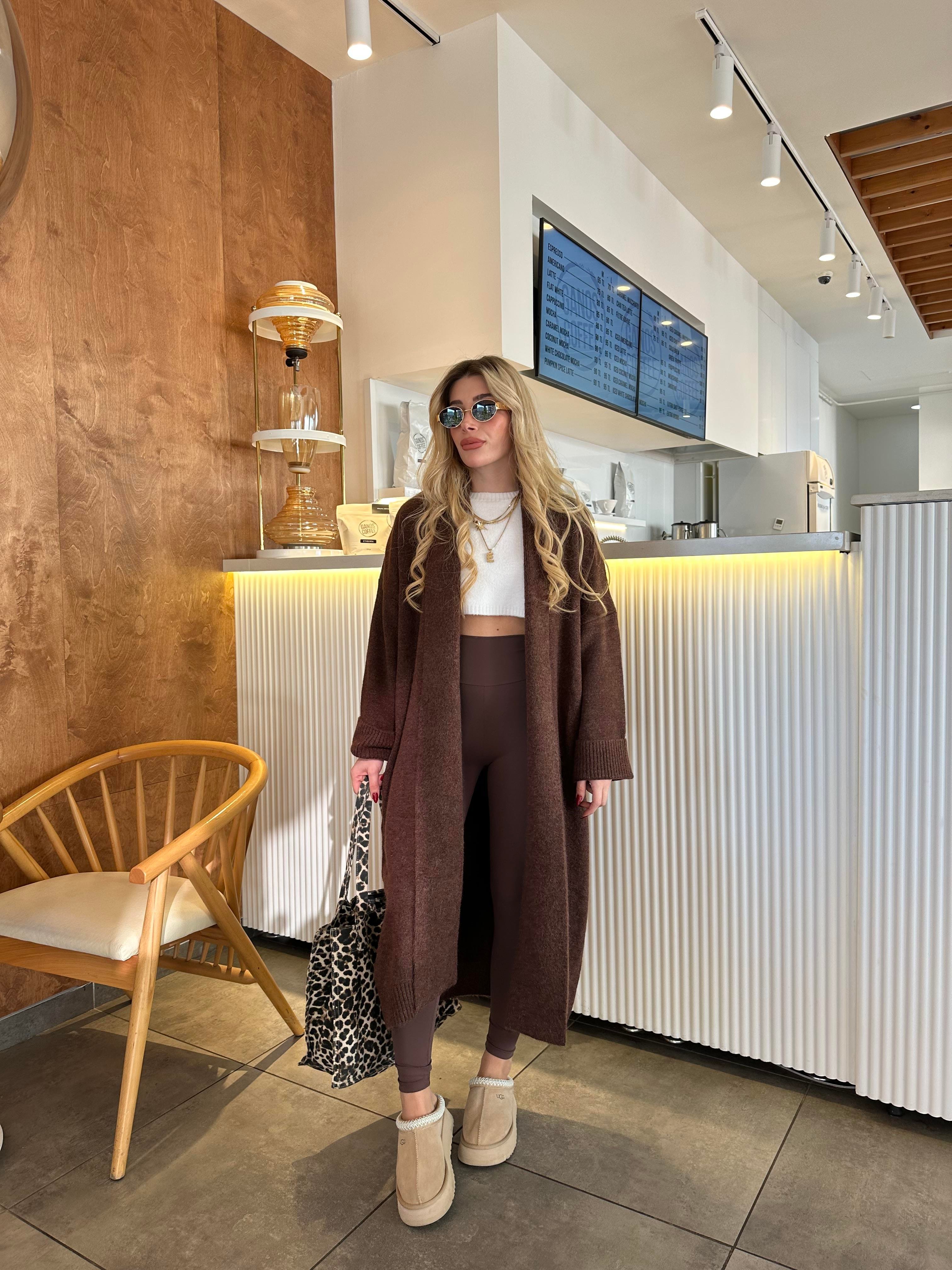 Kahve Rengi Marka Model Uzun Yün Hirka 