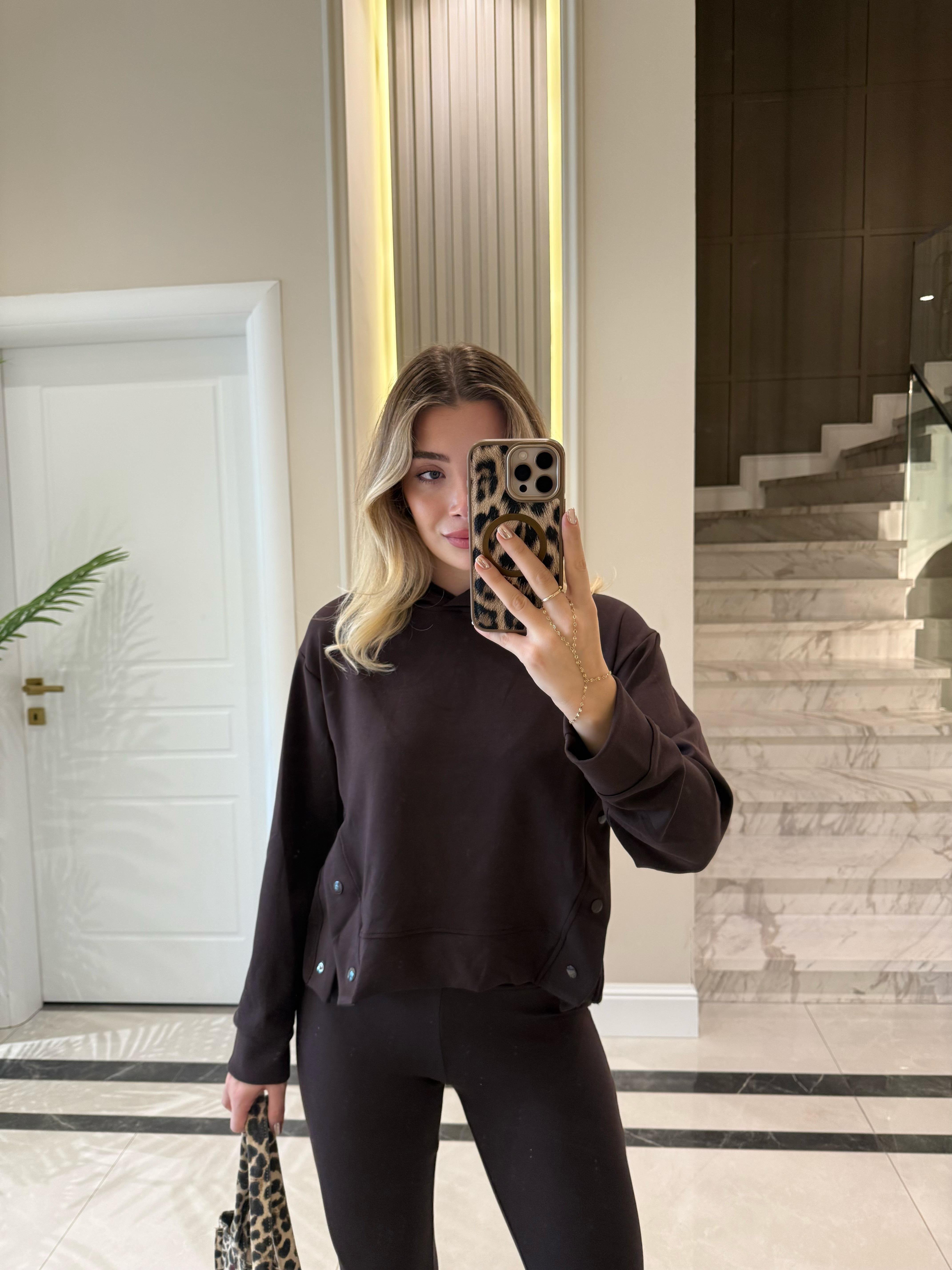 Kahverengi Çıtçıtlı Sweat- Flare Pantolon İkili Takım