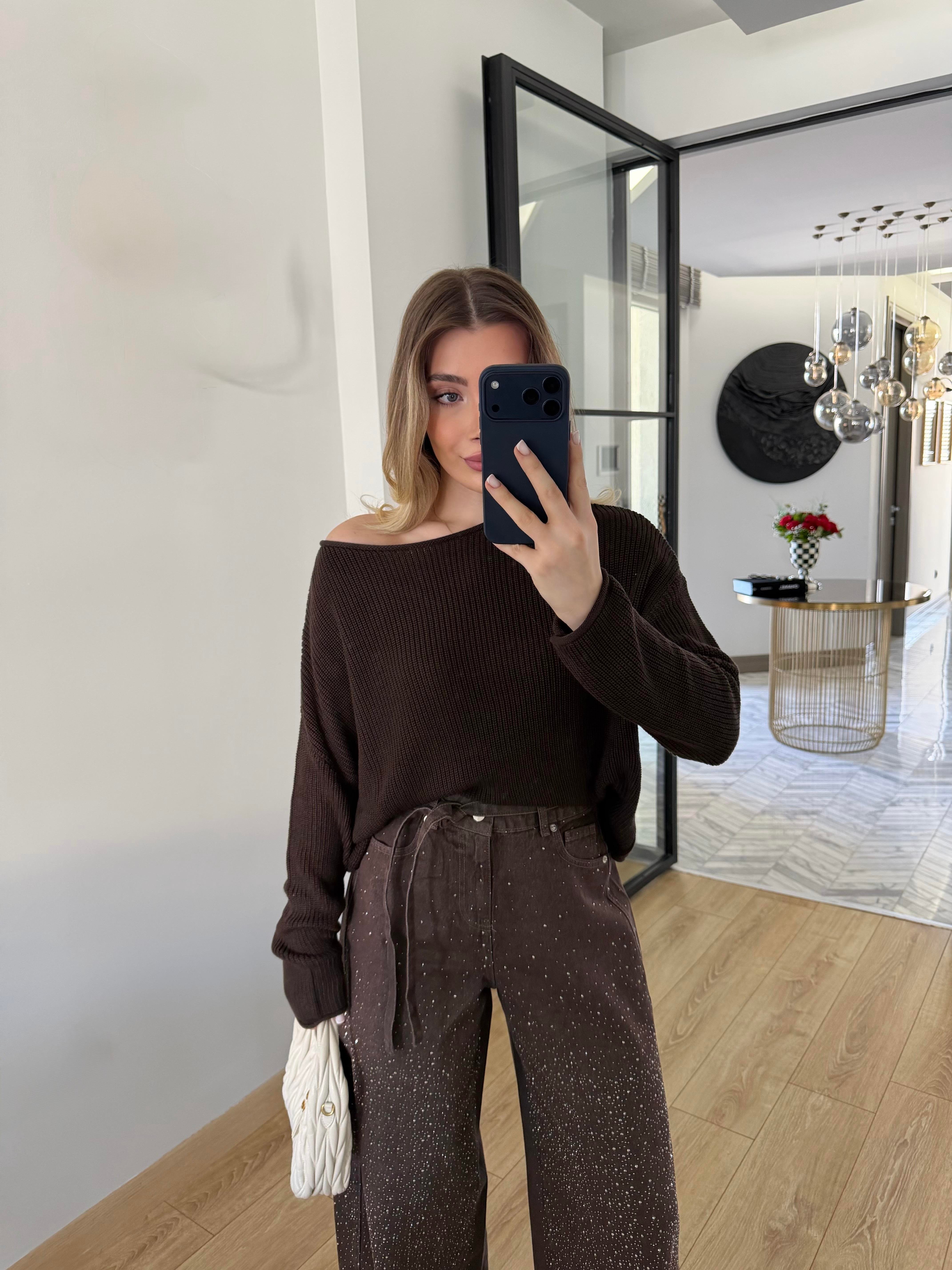 Kahverengi Kayık Yaka Basic Triko Kazak-10804