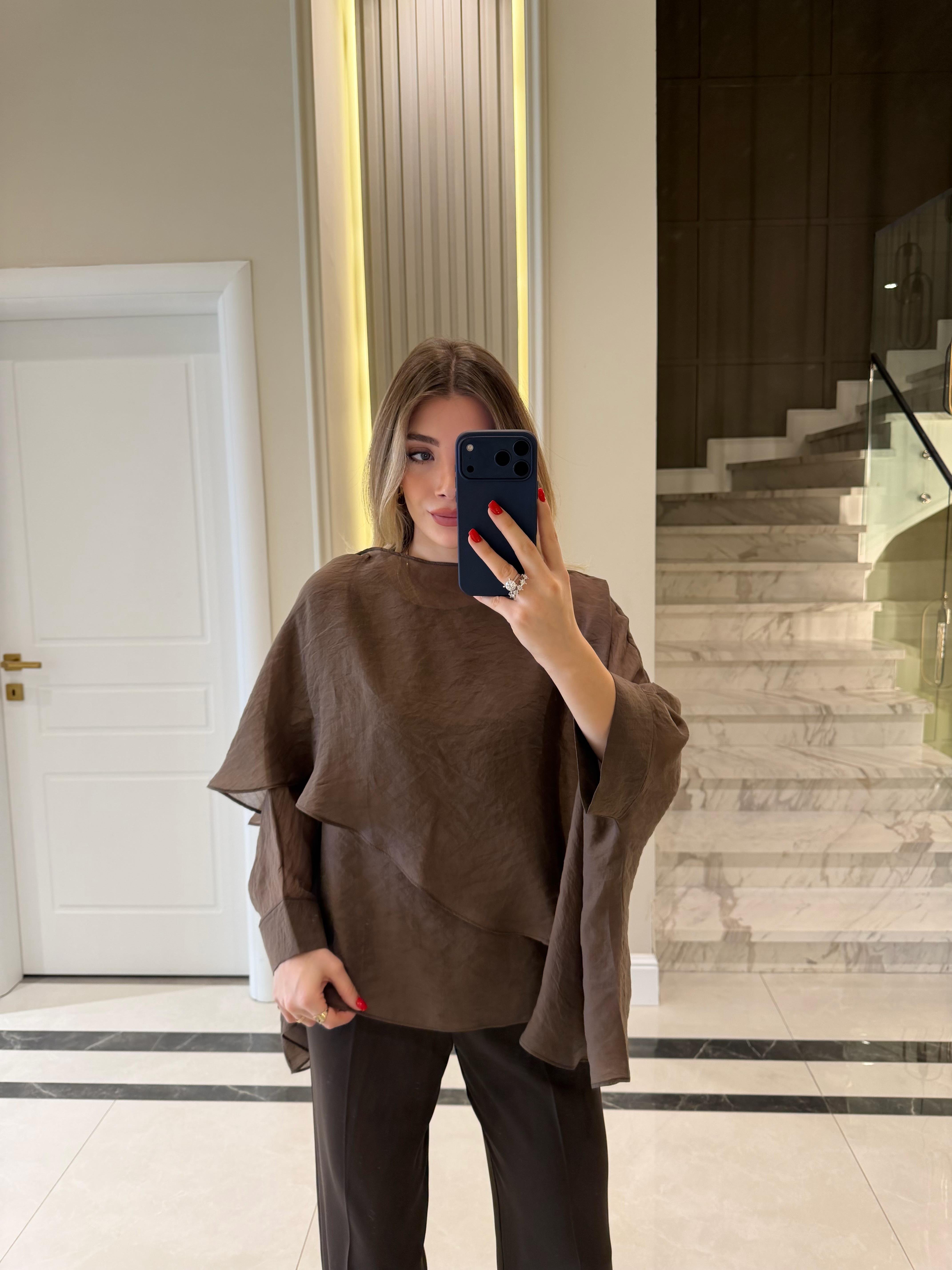 Kahverengi Uçuşan Pelerin Bluz-5026