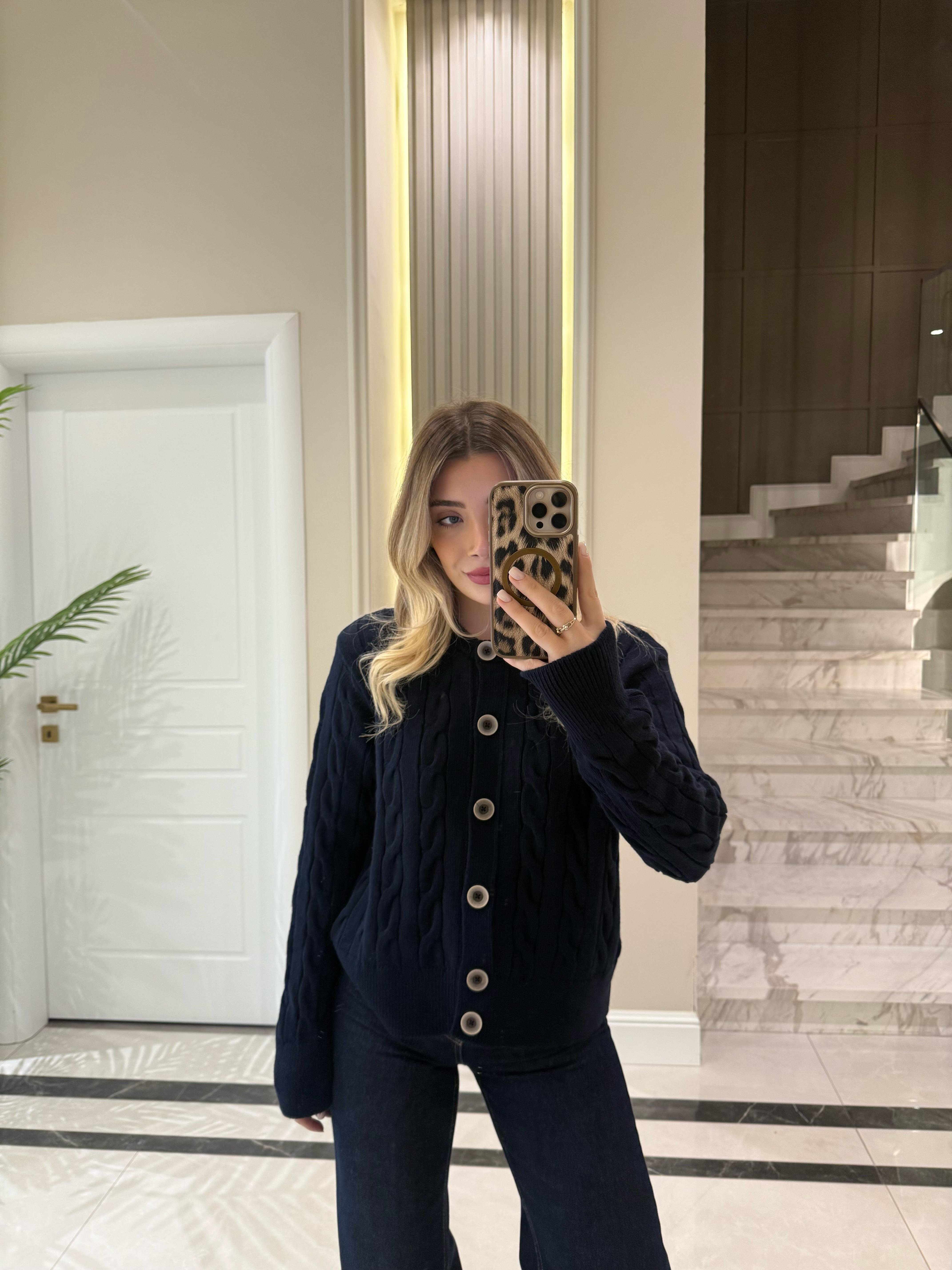 Lacivert Saç Örgülü Düğmeli Hırka-1030