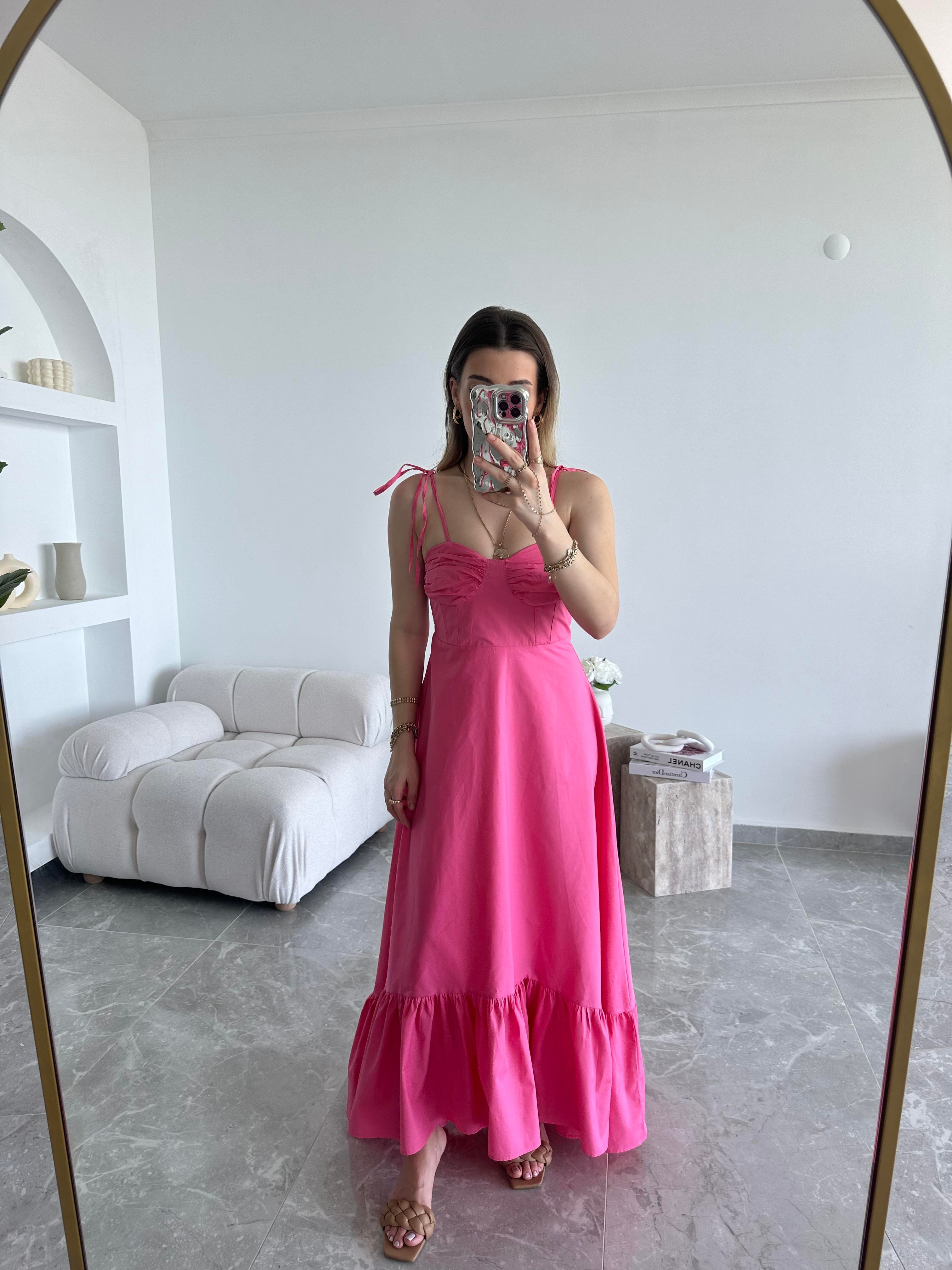 Marka Model Poplin Askılı Pembe Elbise