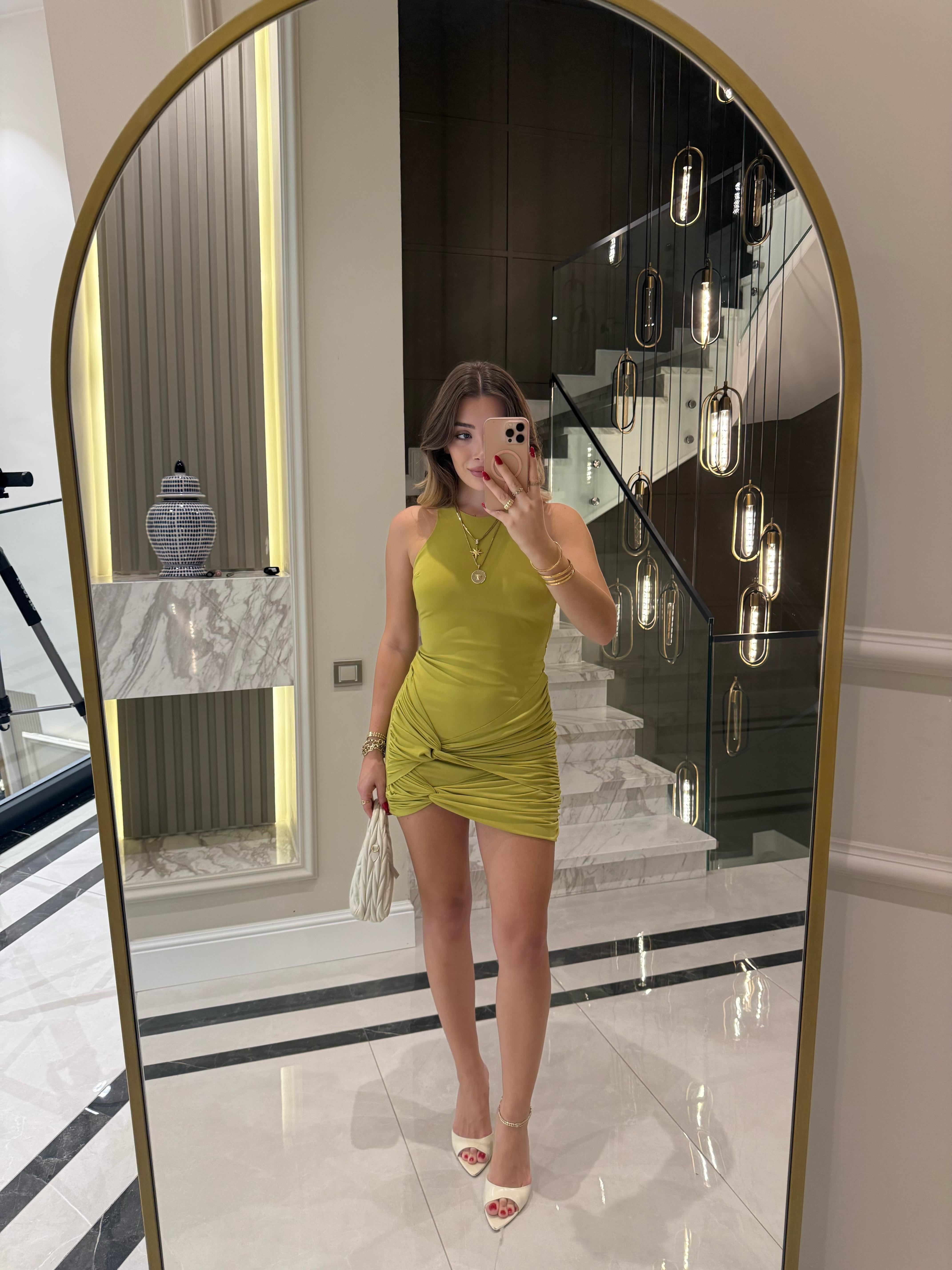 Olive Halter Yakalı Eteği Düğüm Detaylı Elbise