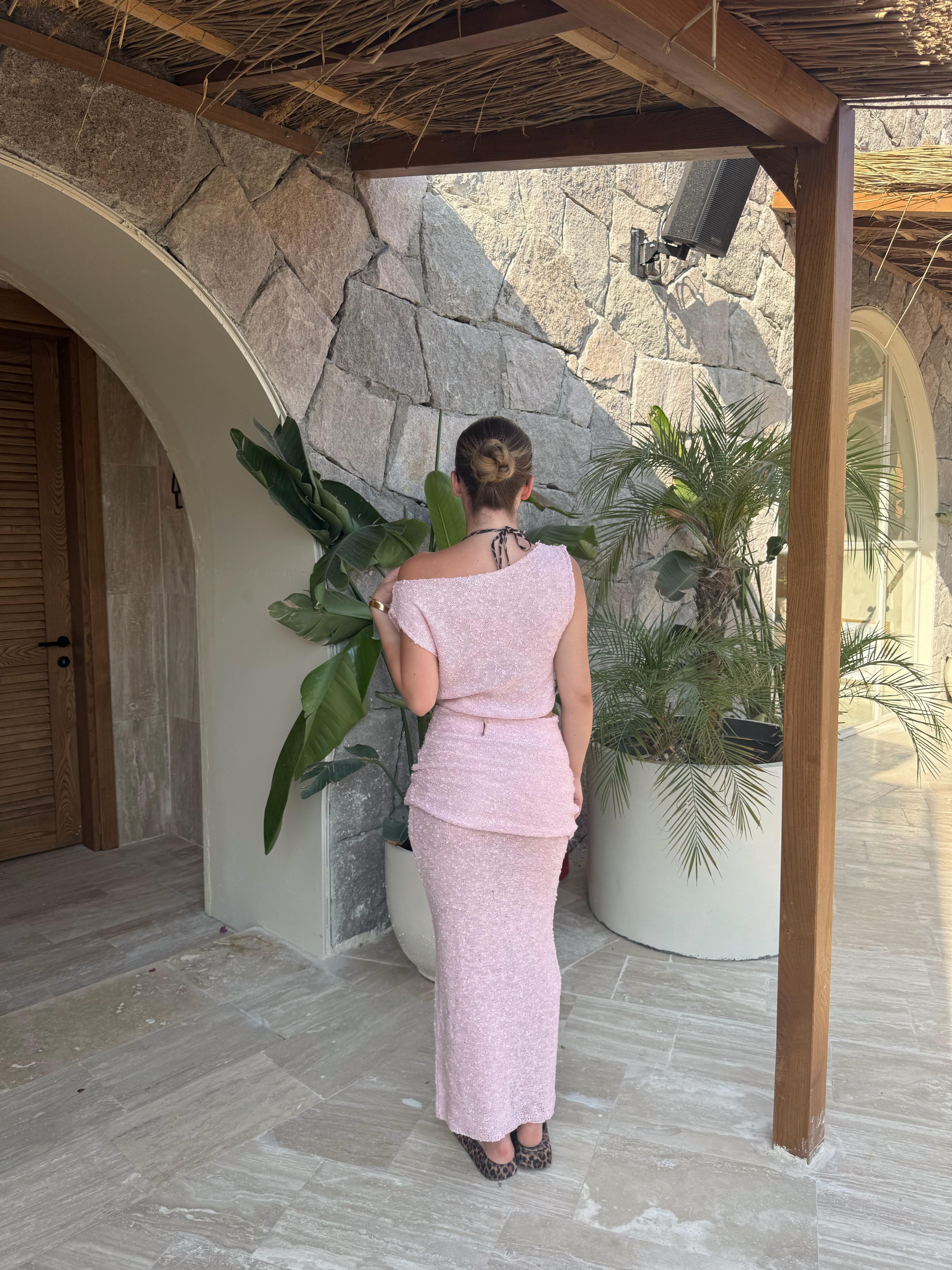 Pembe Kendinden Dokulu Drape Detaylı İkili Takım