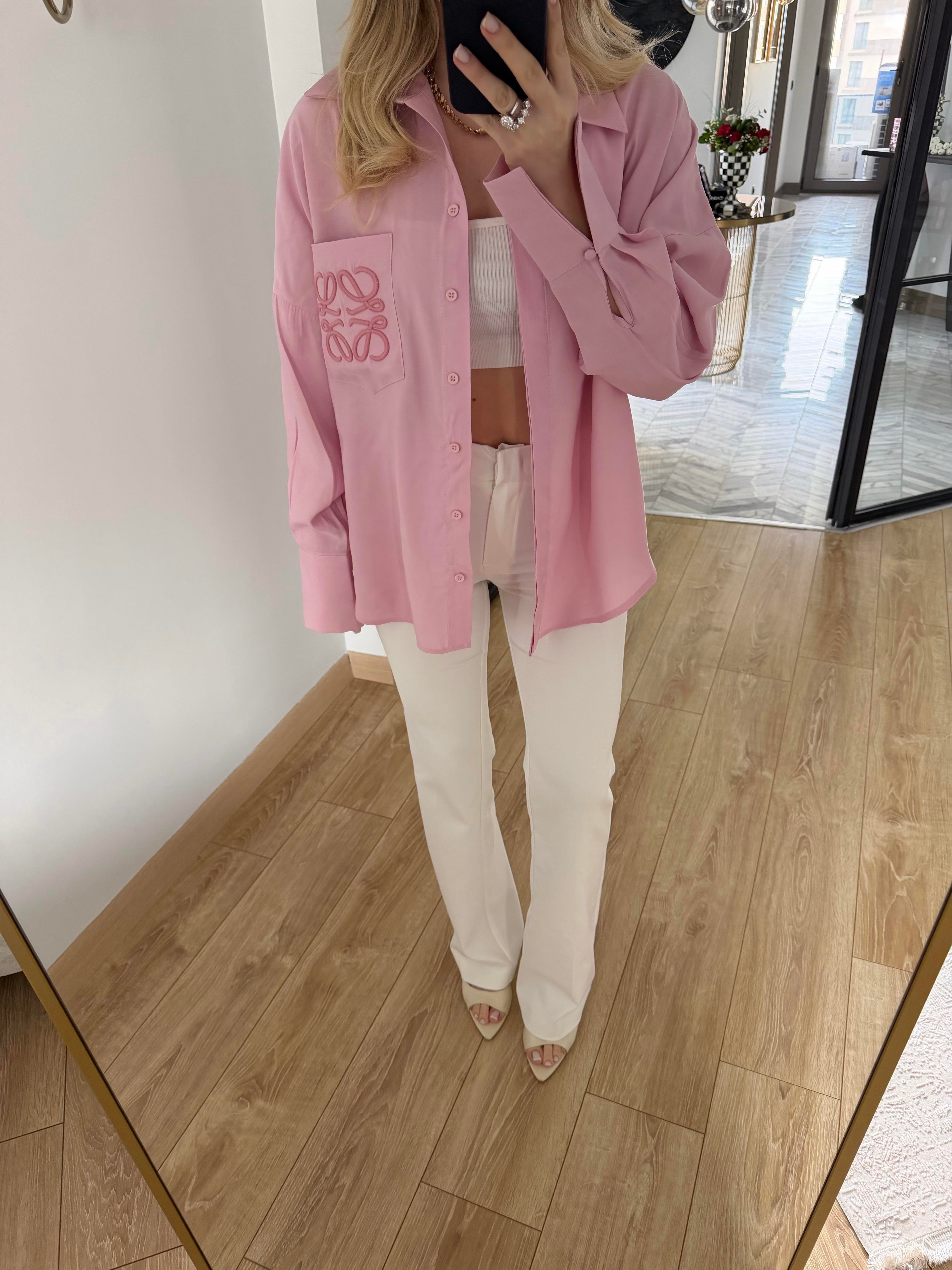 Pembe Orjinal Marka Cebi Nakışlı Gömlek