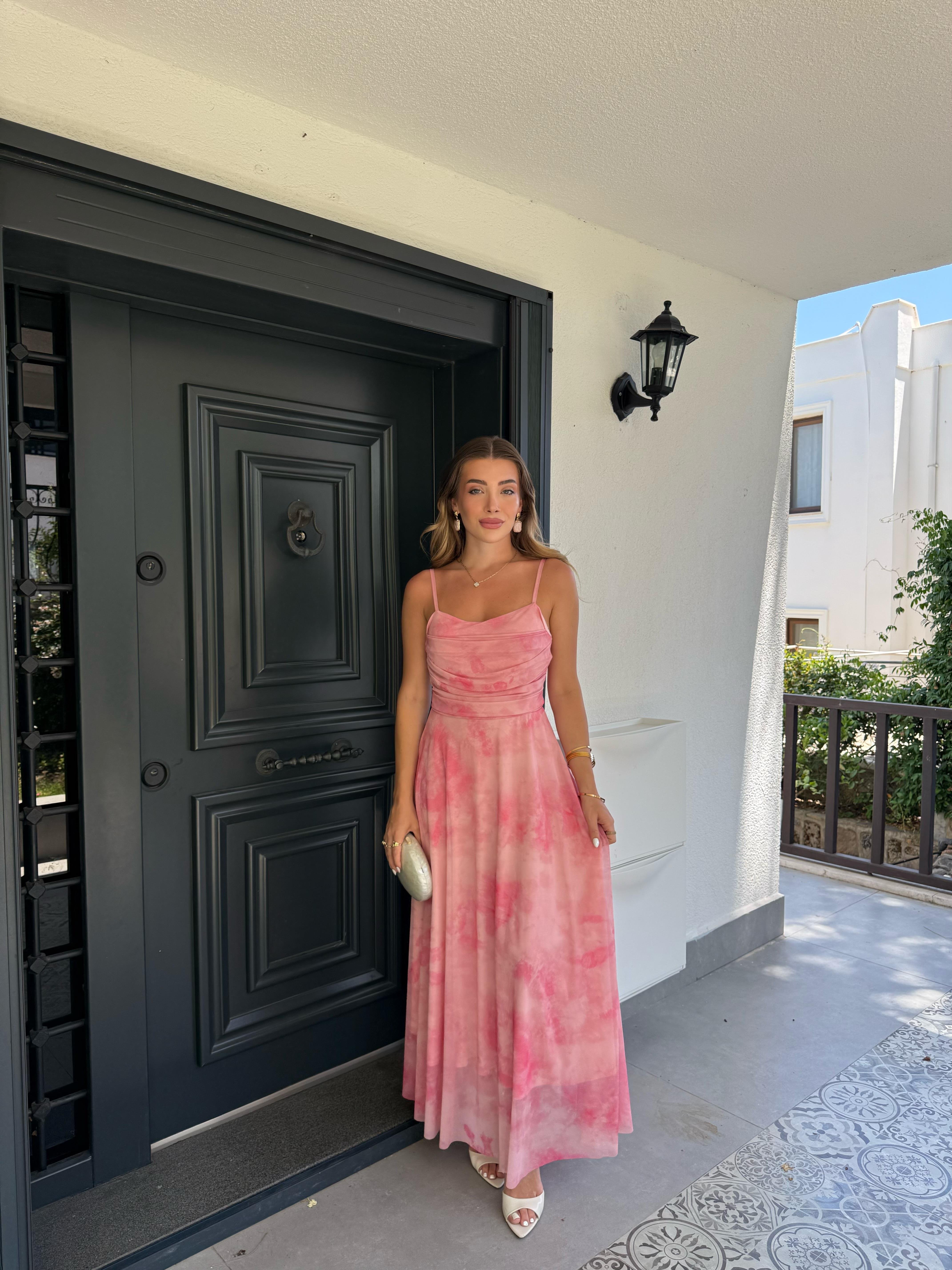 Pembe Sia Tül Elbise