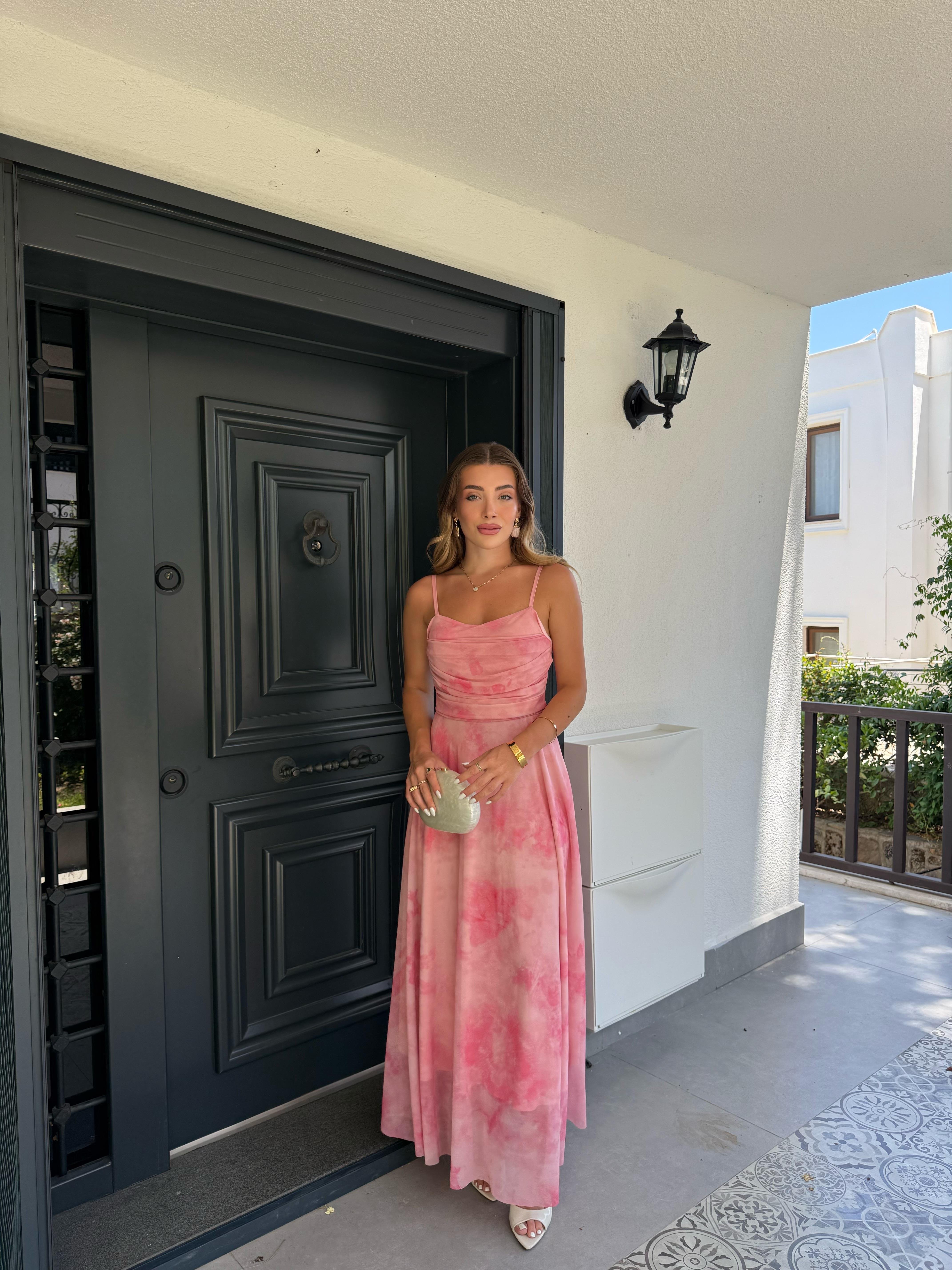 Pembe Sia Tül Elbise