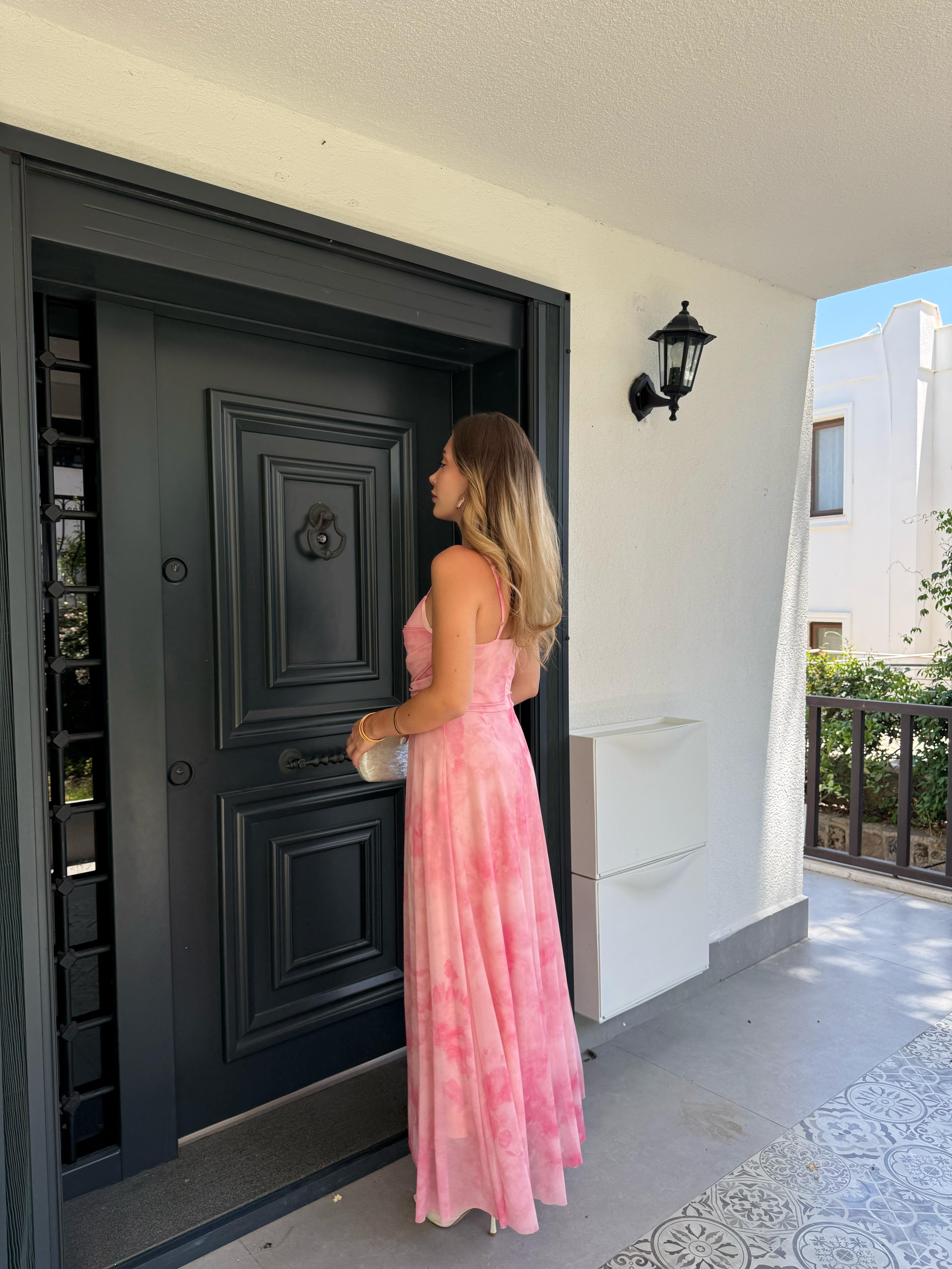 Pembe Sia Tül Elbise