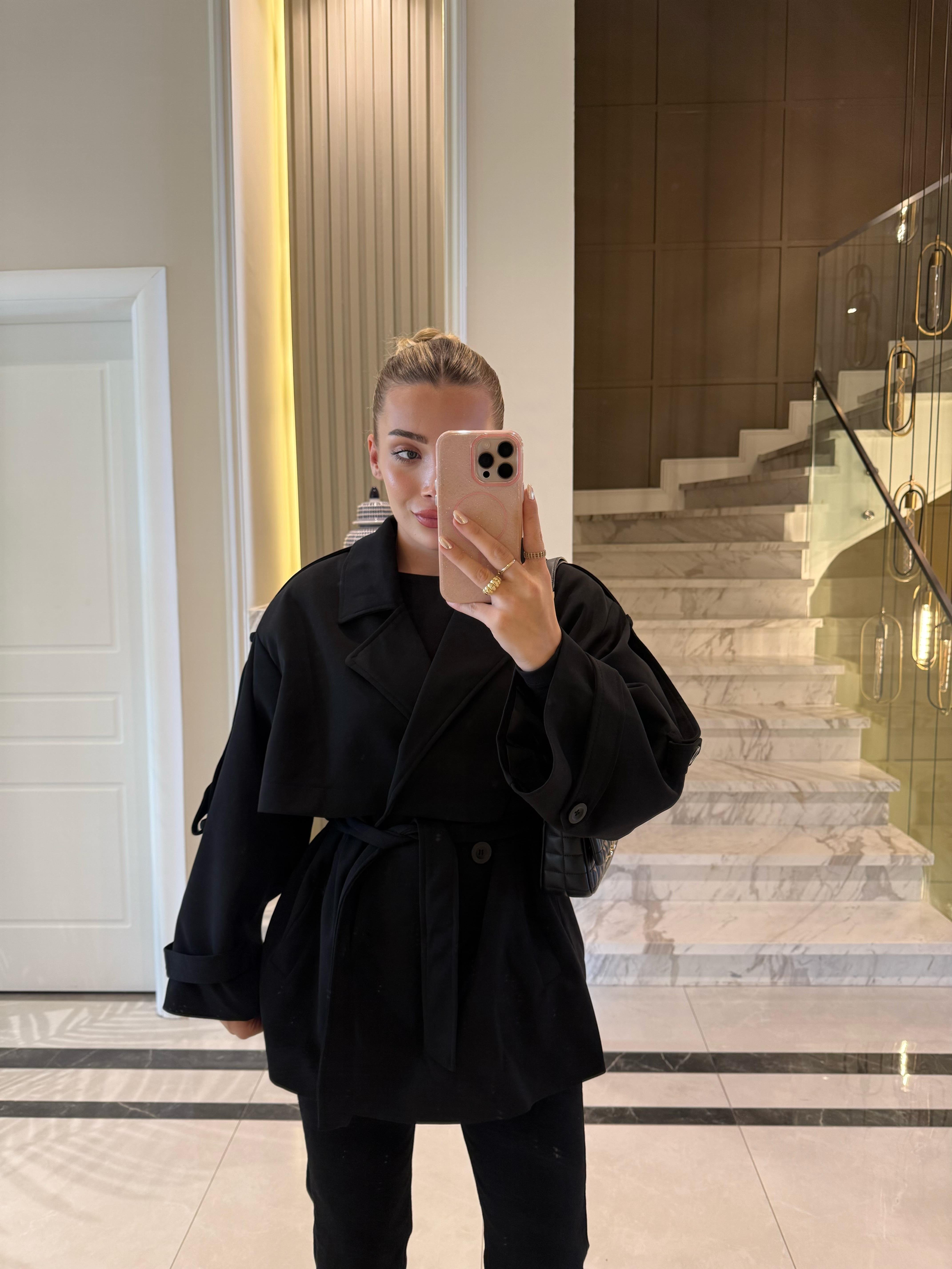 Siyah Apoletlı Oversize  Kısa Trenç-9582