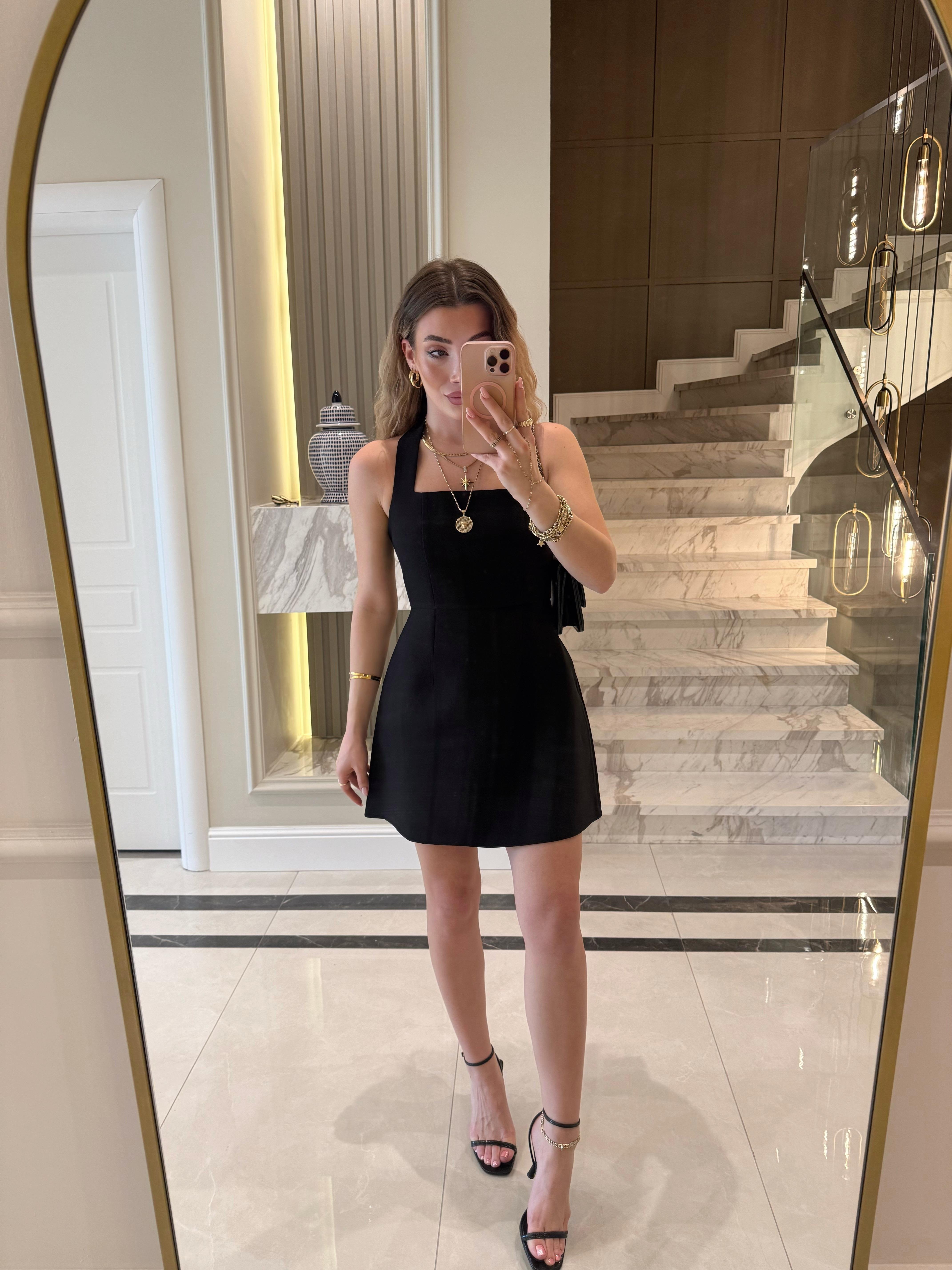 Siyah Boyunda Askılı Mini Elbise-12328