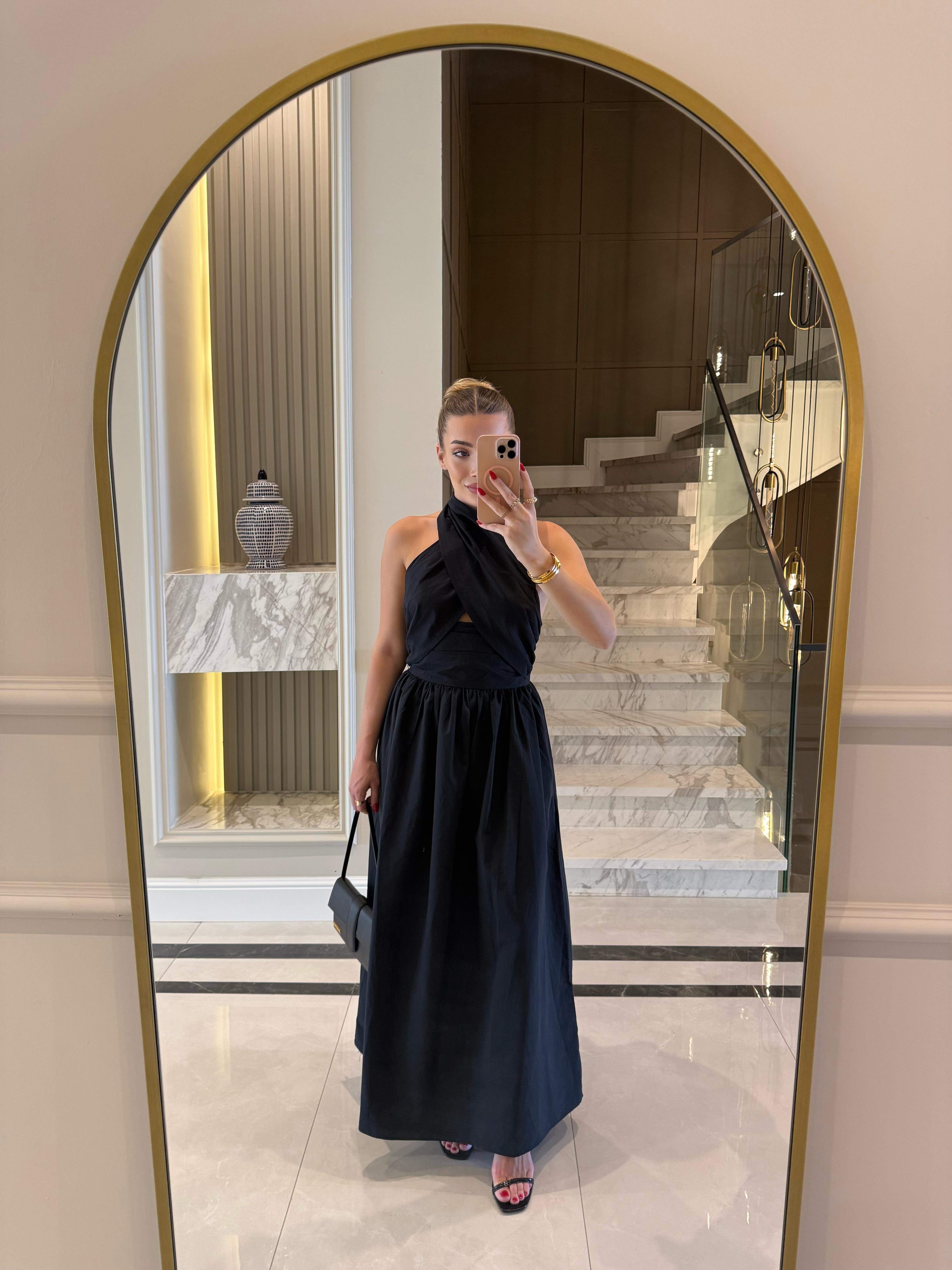 Siyah Çapraz Bağlamalı  Midi Elbise 