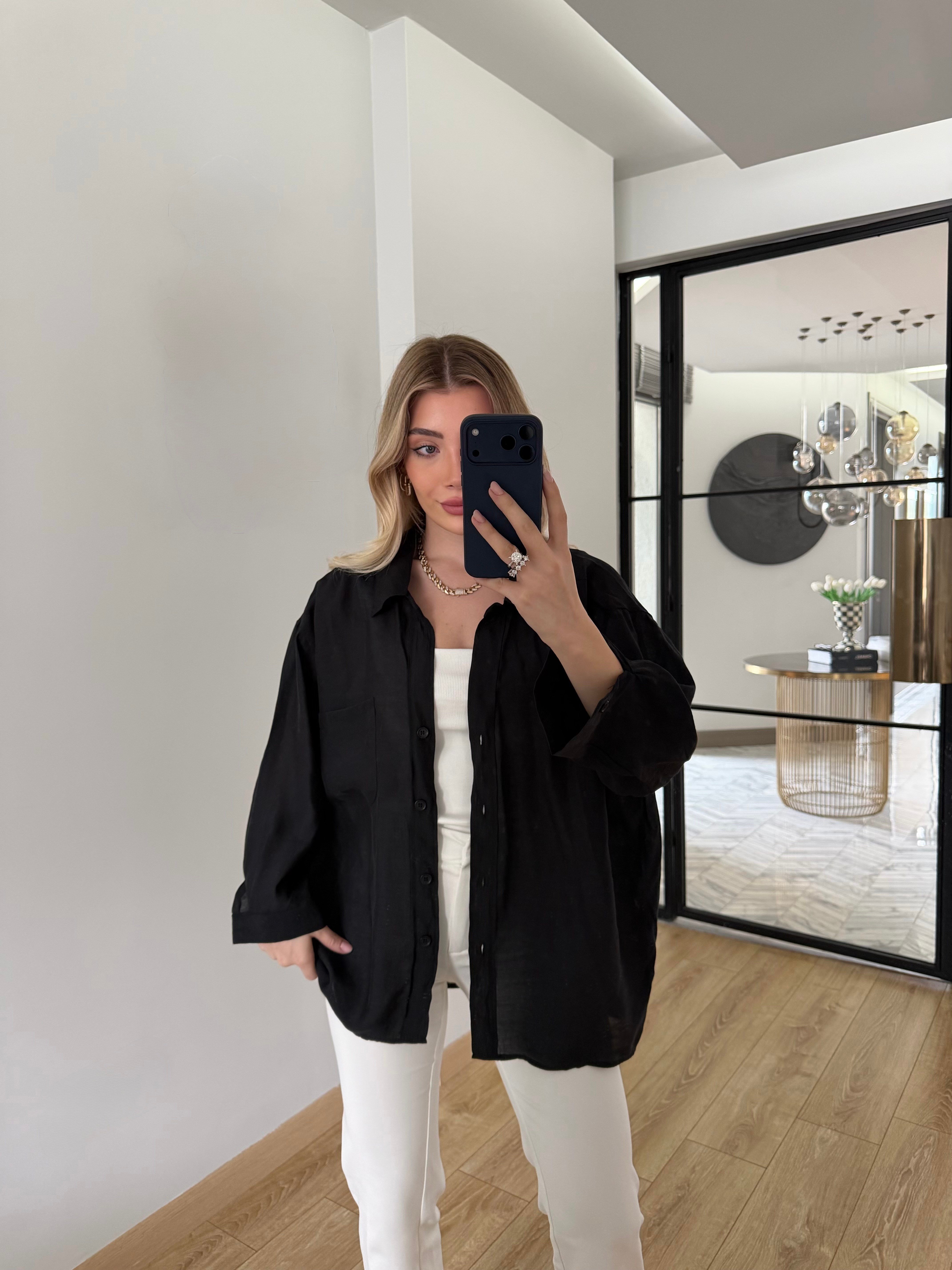Siyah Düşük Omuzlu Oversize Tensel Gömlek-4612