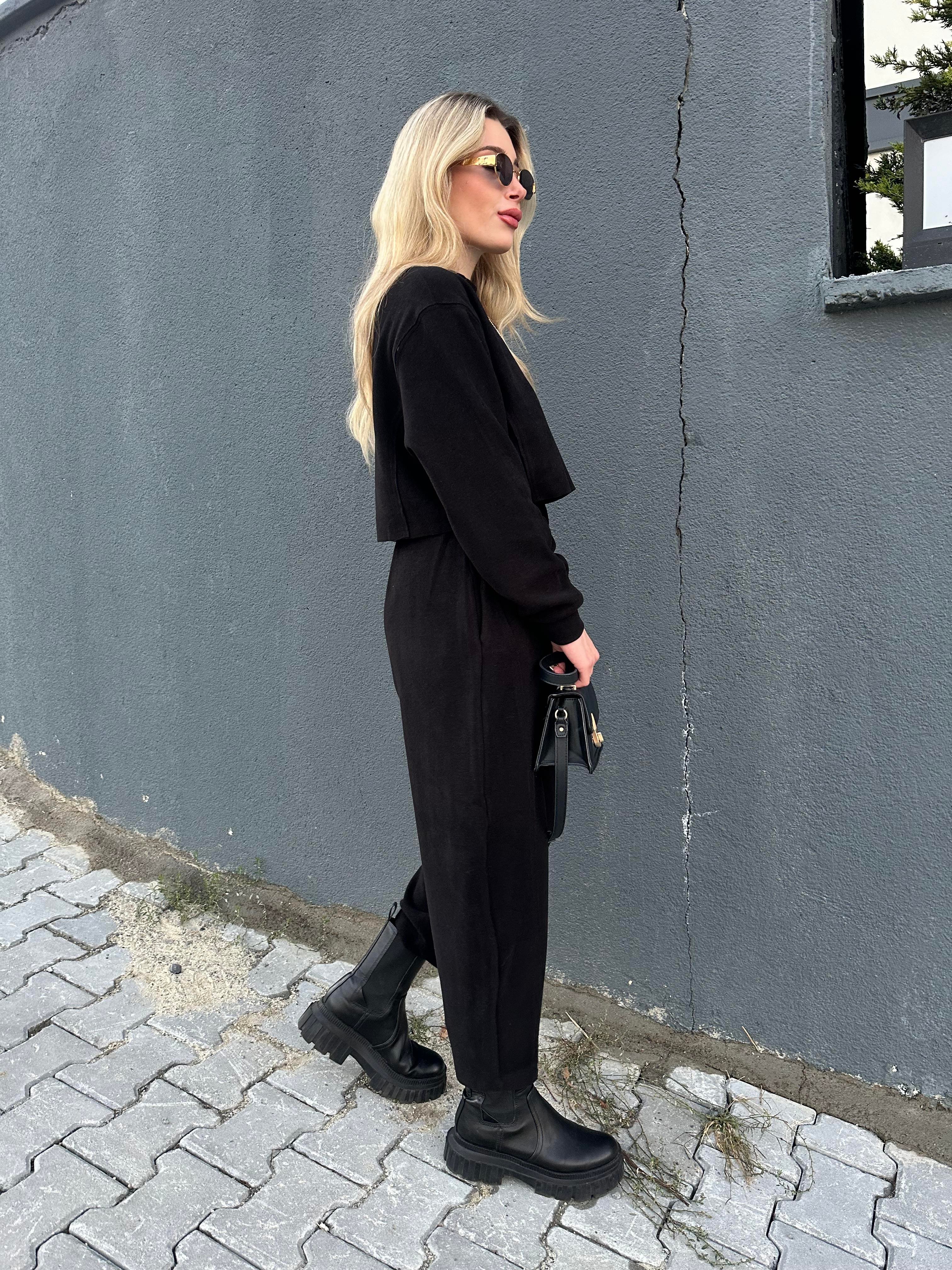 Siyah Fitilli Özel Dokulu Crop Pantolon Takım