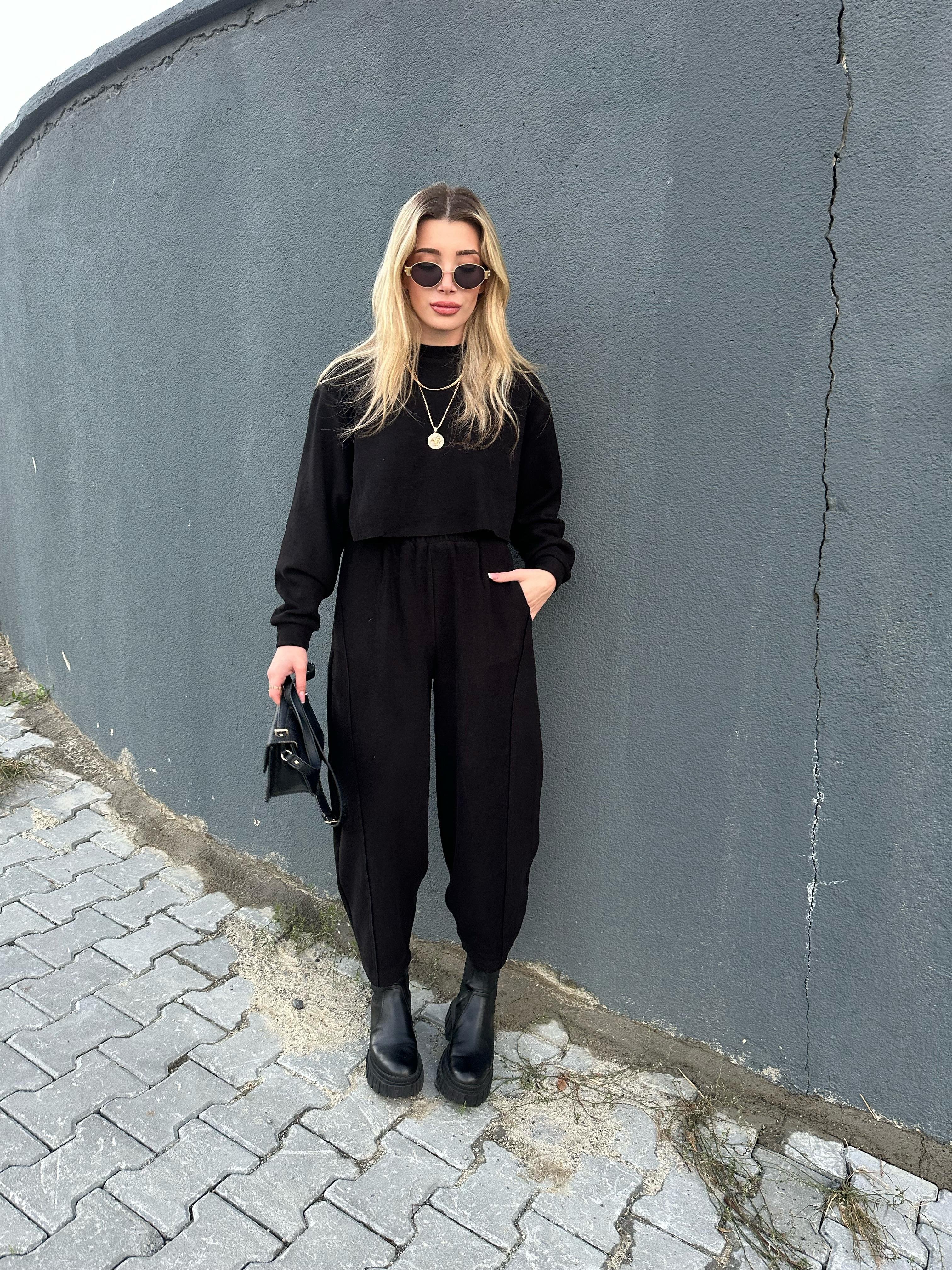 Siyah Fitilli Özel Dokulu Crop Pantolon Takım