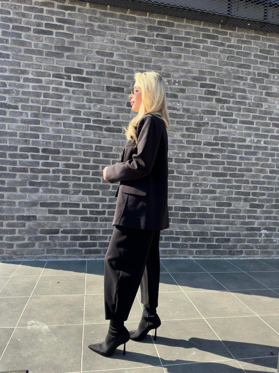 Siyah Modal Kumaşlı Blazer- Pantolon İkili Takım