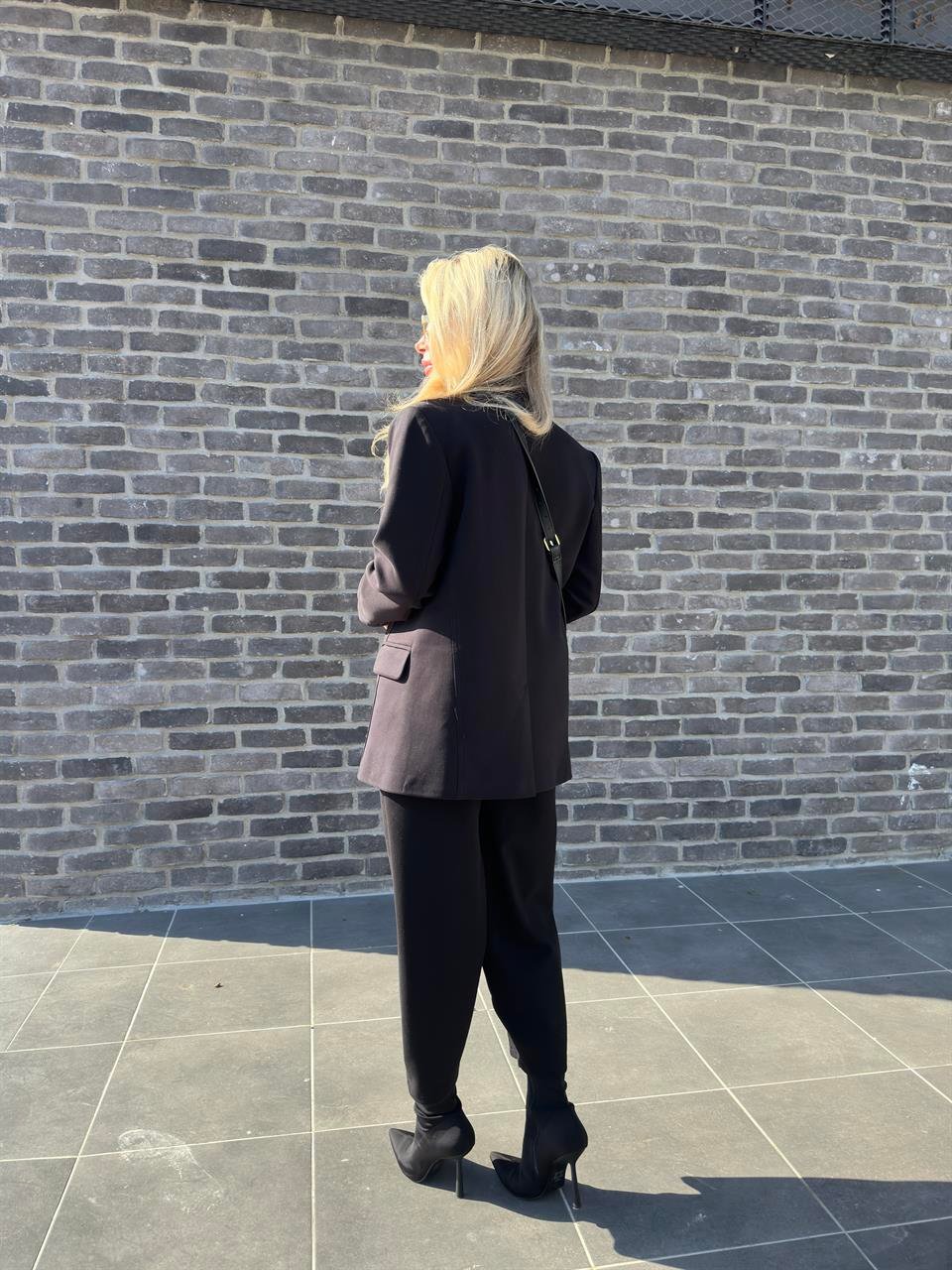 Siyah Modal Kumaşlı Blazer- Pantolon İkili Takım