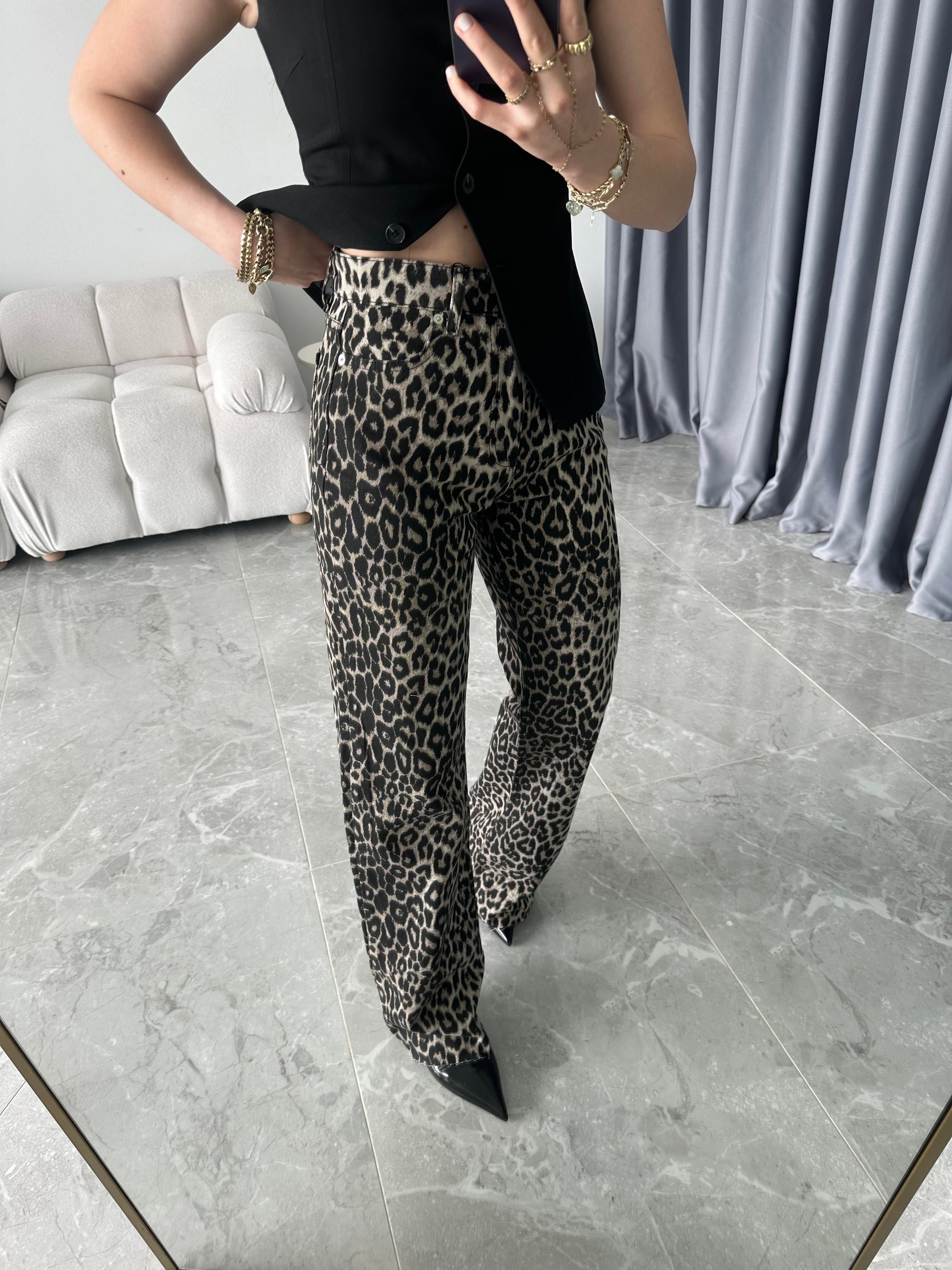Siyah New Leo Straight Jean 