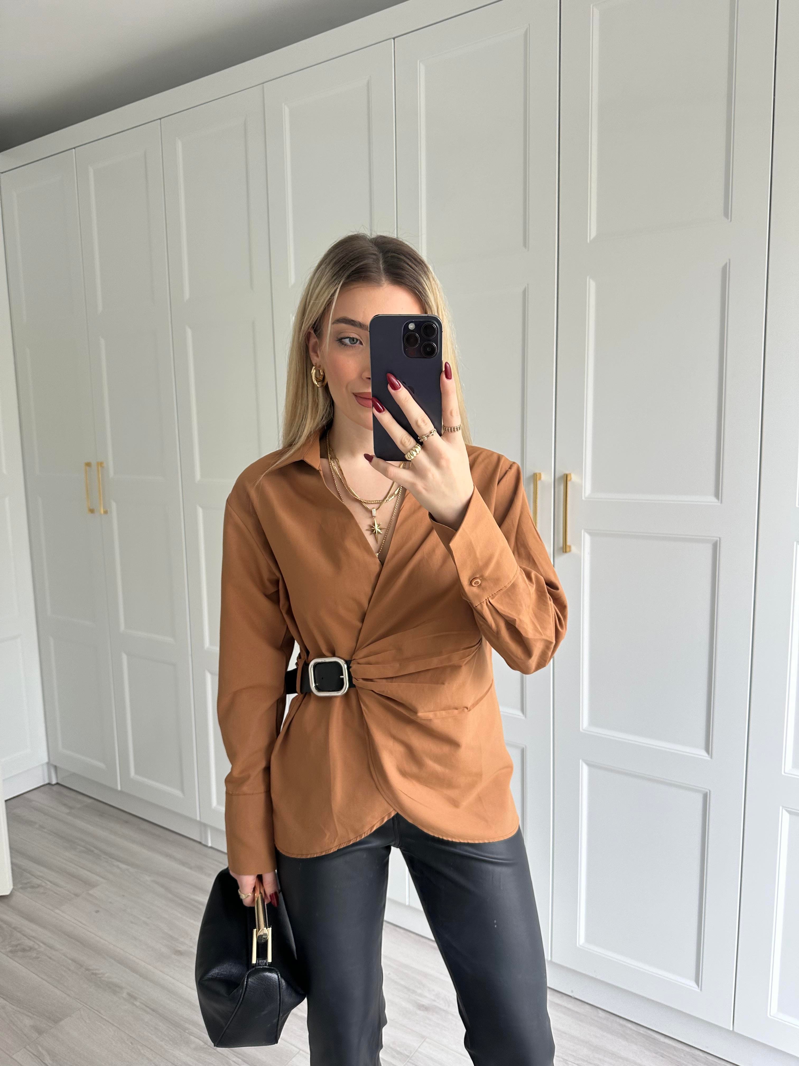 Taba Poplin Tasarım Kemer Detaylı Gömlek 
