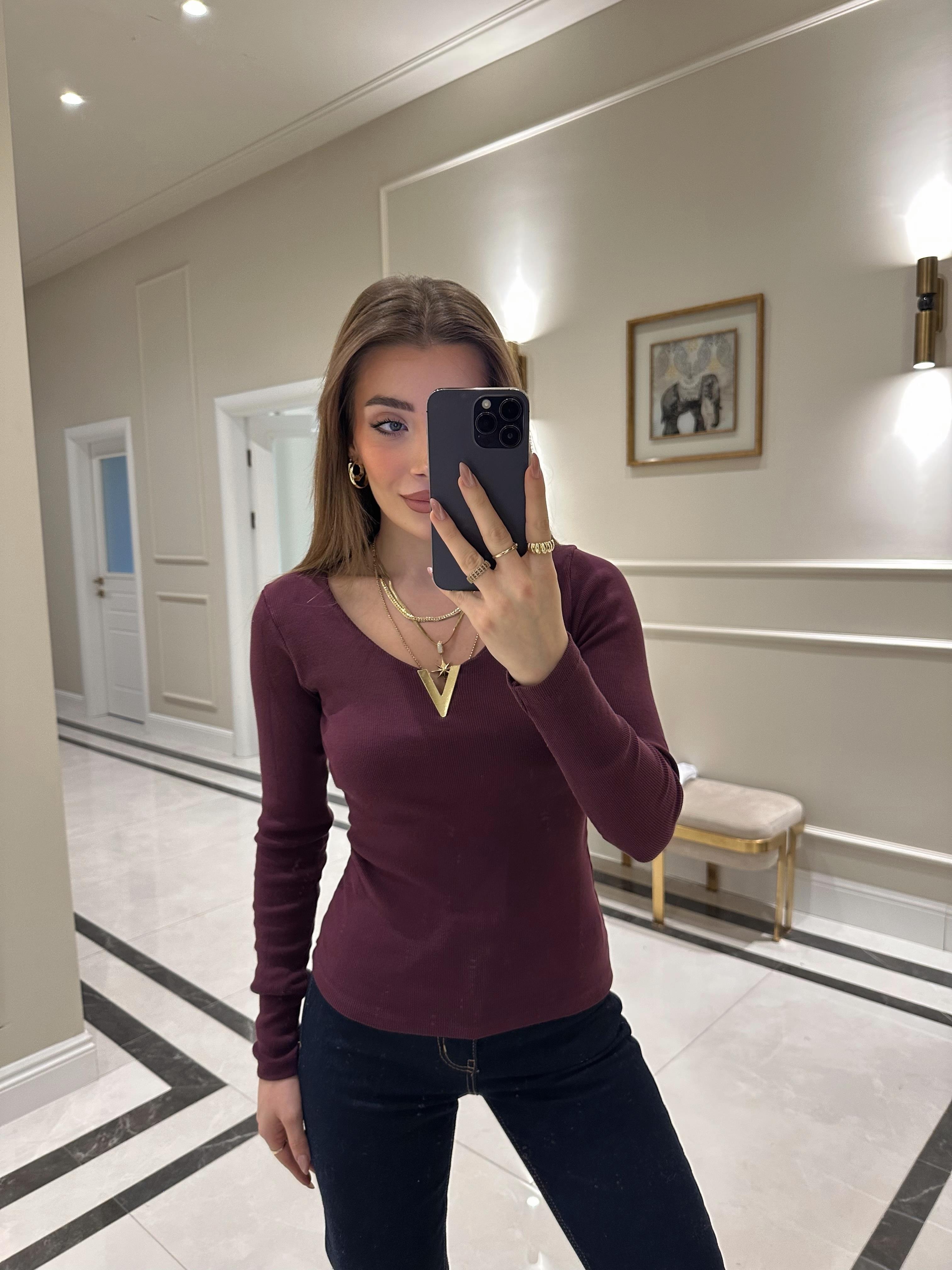 V Demir Aksesuarlı Mürdüm Fitilli Body