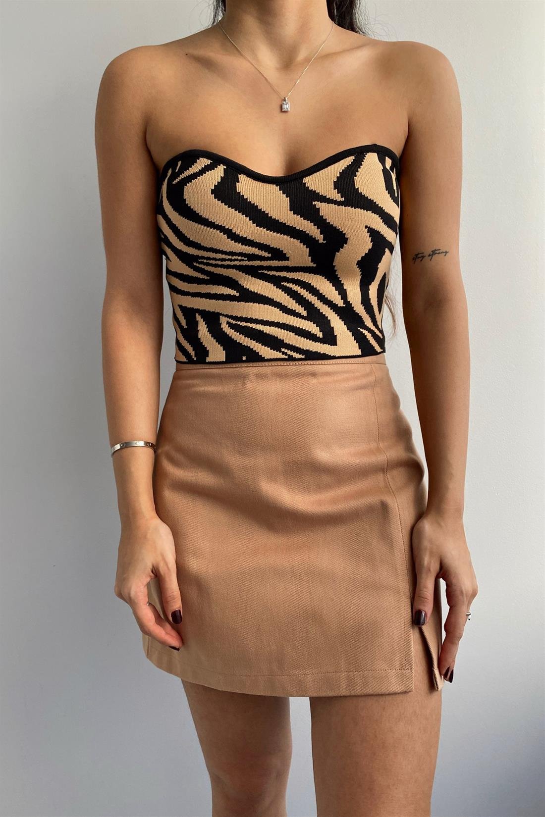 Zebra Straplez Atlet BEJ