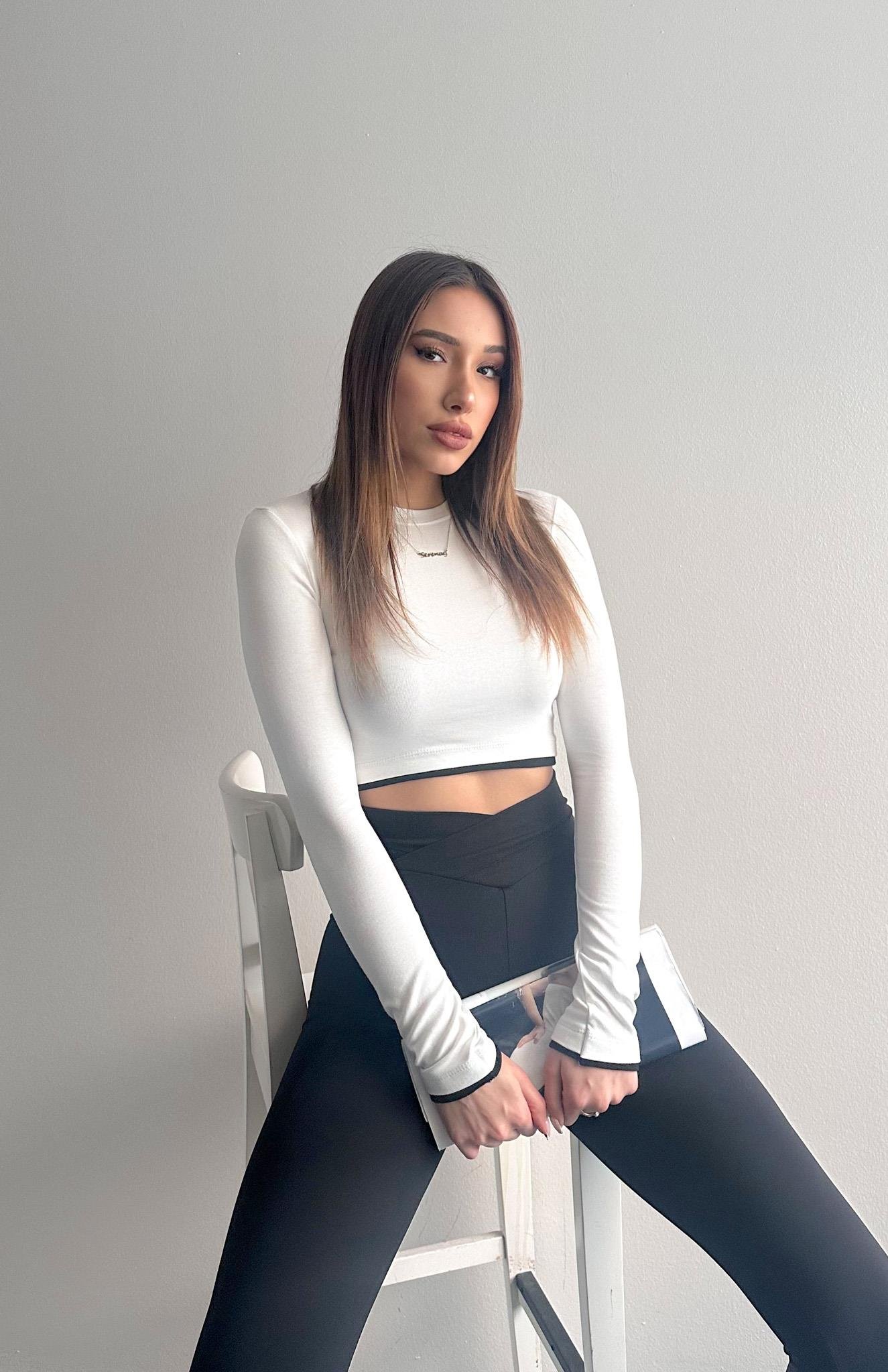 Biye Detaylı Bluz EKRU