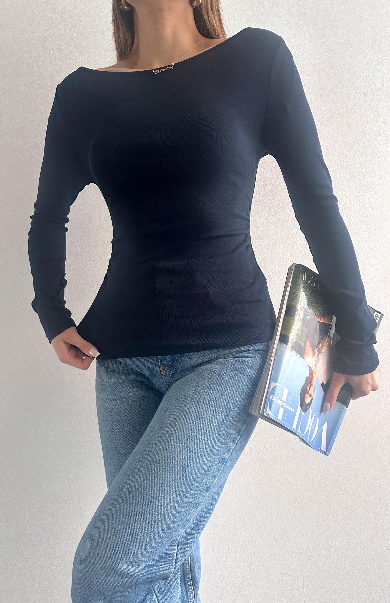 Büzgülü Kayık Yaka Bluz LACİVERT