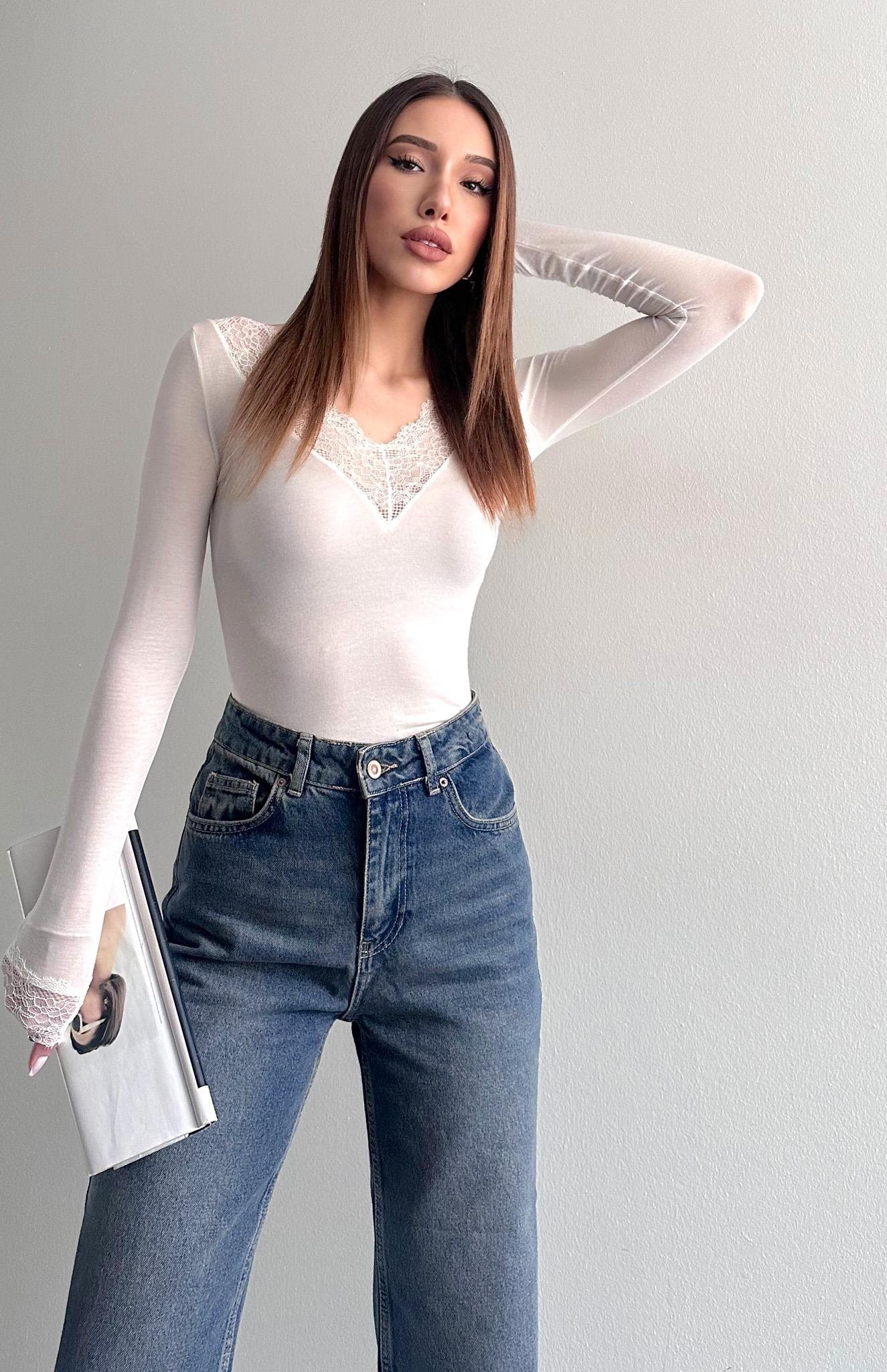 Dantel Detaylı Kaşmir Bluz EKRU