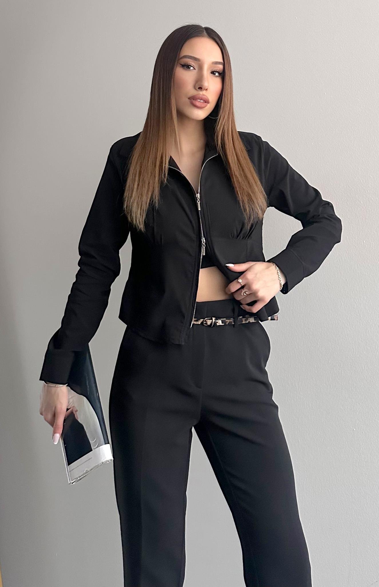 Göğüs Büzgü Detaylı Fermuarlı Bluz SİYAH