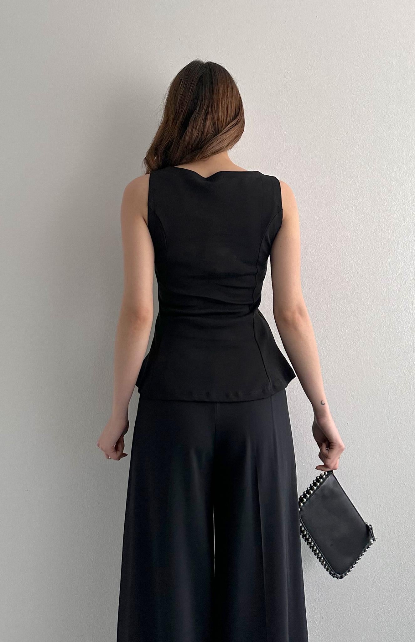 Kayık Yaka Peplum Bluz SİYAH