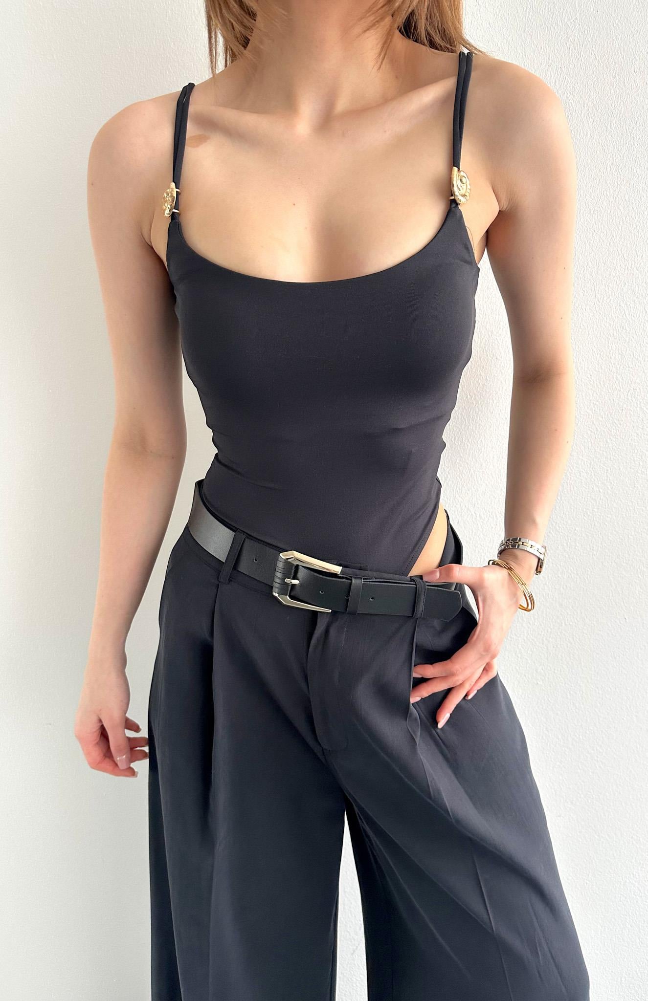Toka Detaylı Bluz SİYAH